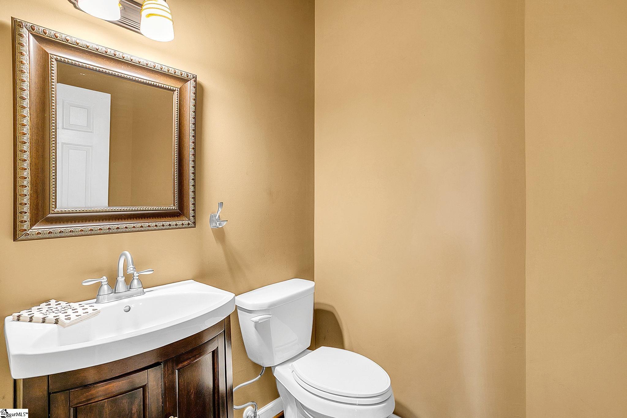 109 E Hypericum Lane Greenville, SC 29615