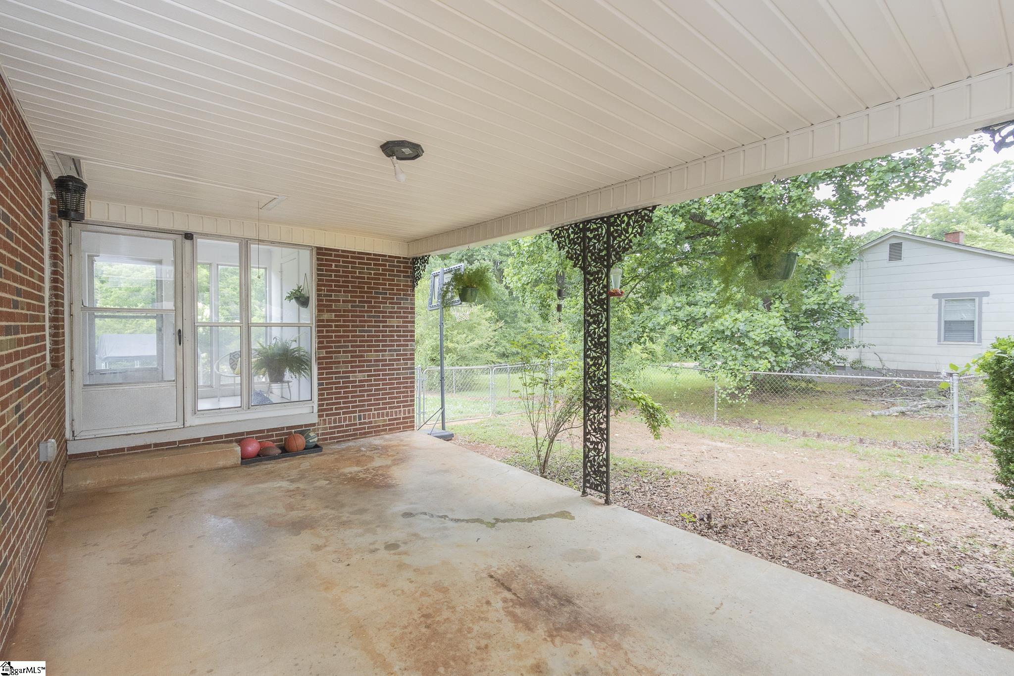 1006 Gordon Street Anderson, SC 29626