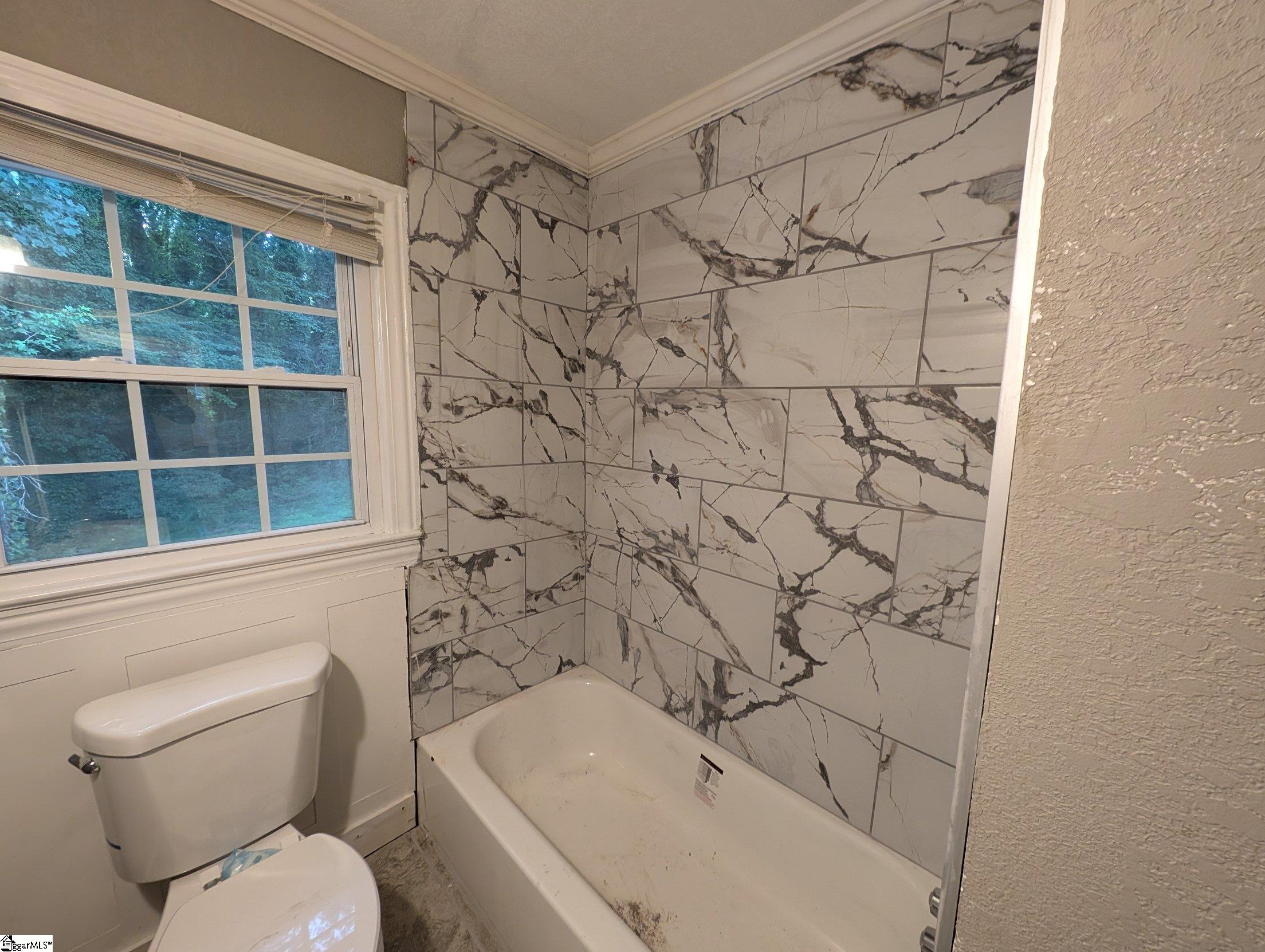 8 Pasadena Avenue Greenville, SC 29605