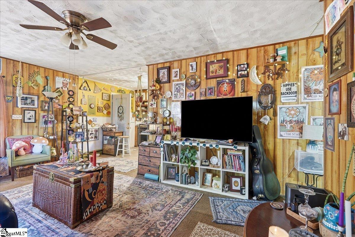 76 Bomar Street Inman, SC 29349