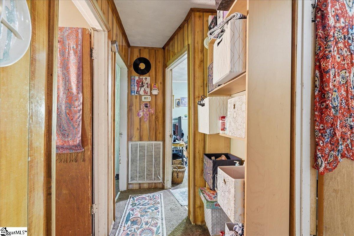 76 Bomar Street Inman, SC 29349