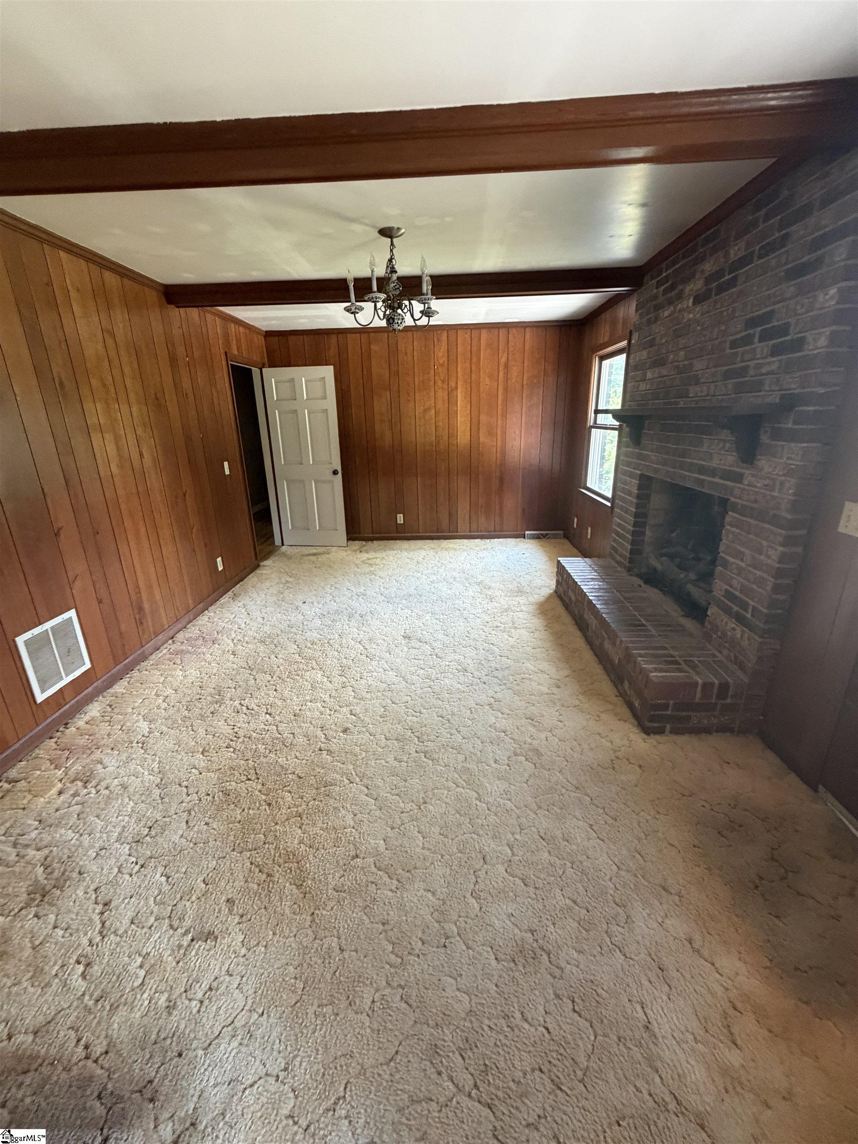 140 Loftis Drive Pelzer, SC 29669