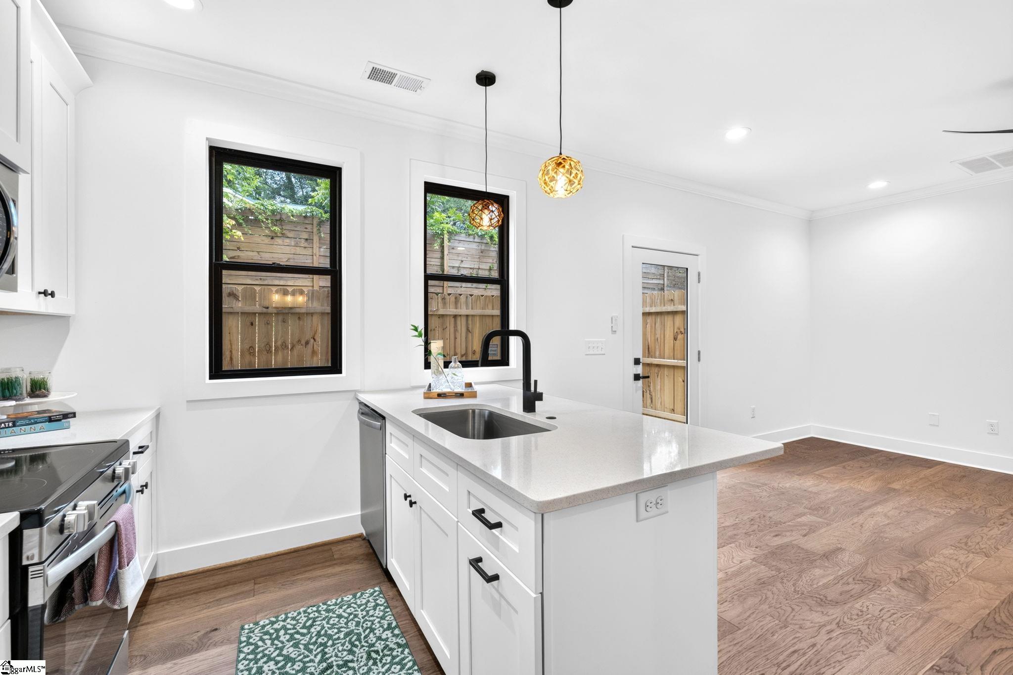 106 Lepak Lane Greenville, SC 29605