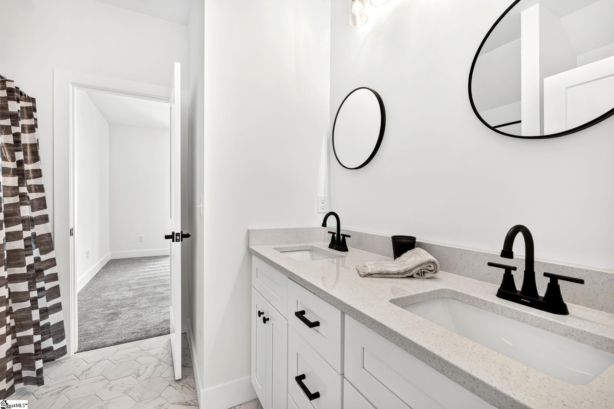 106 Lepak Lane Greenville, SC 29605