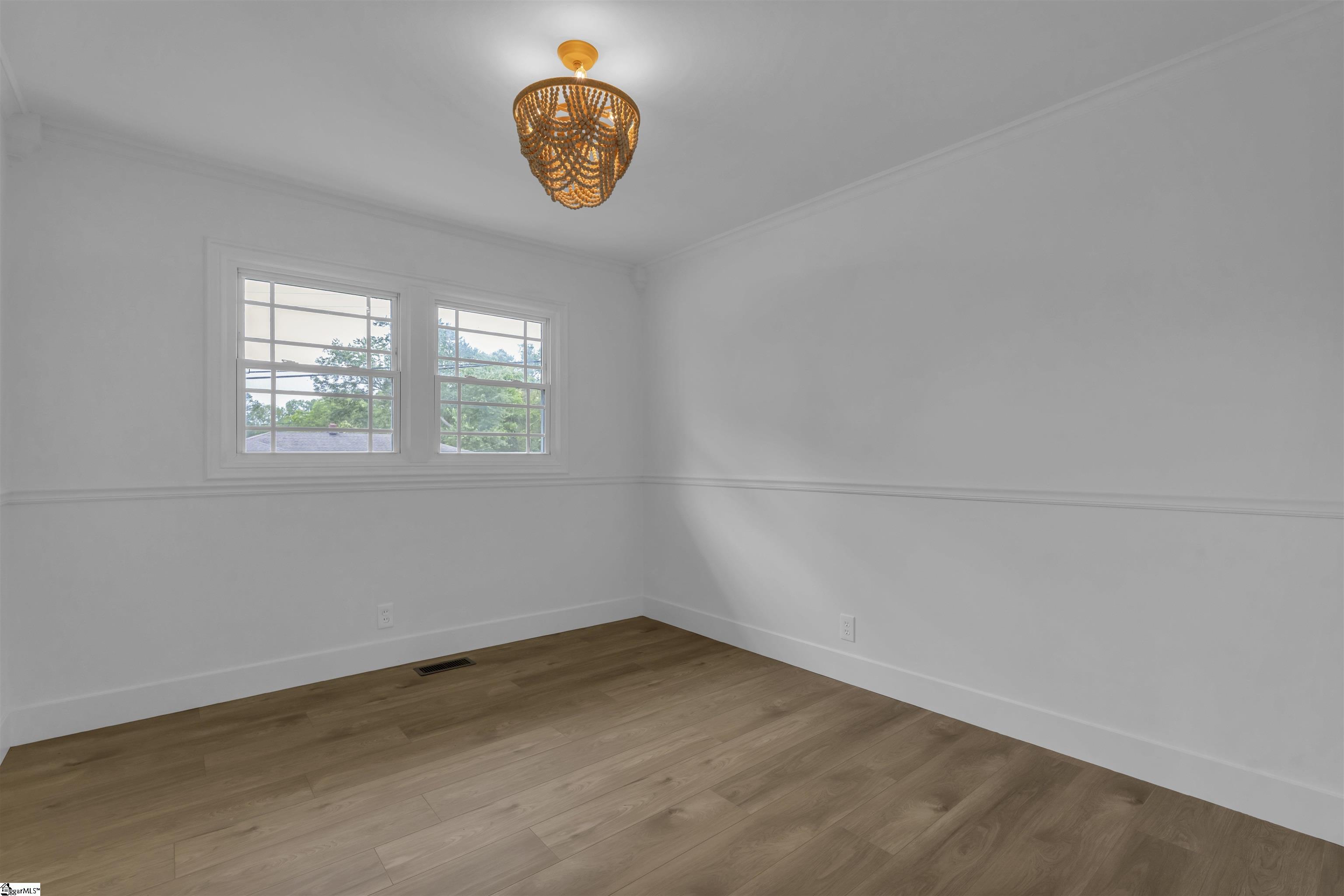 103 Longwood Drive Taylors, SC 29687
