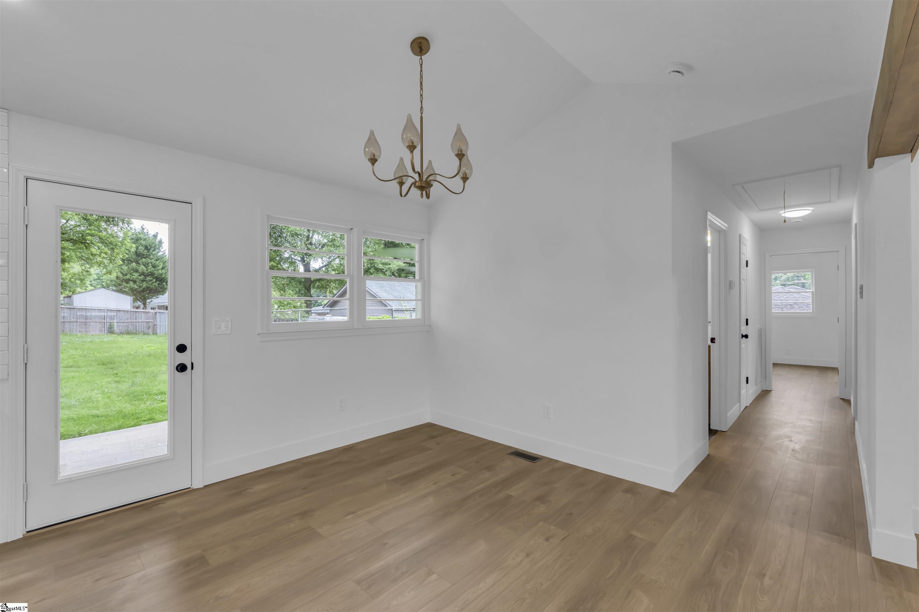 103 Longwood Drive Taylors, SC 29687