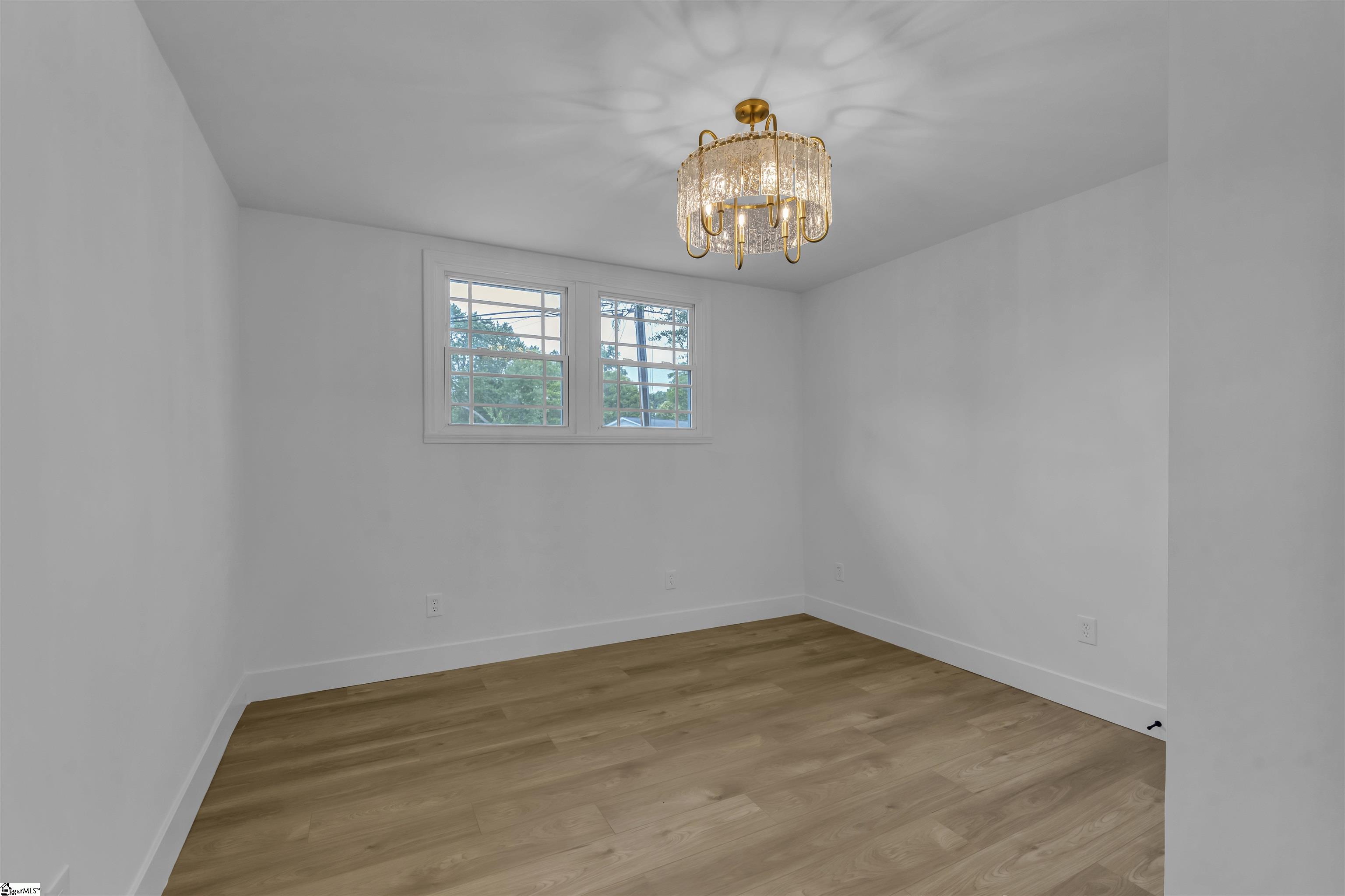 103 Longwood Drive Taylors, SC 29687