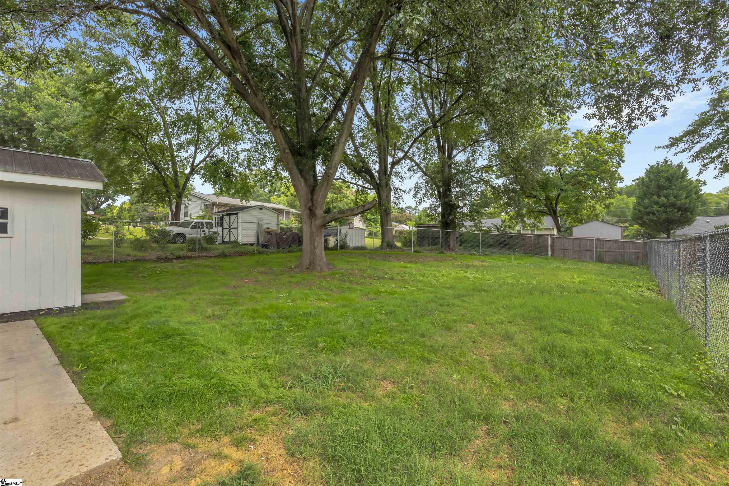 103 Longwood Drive Taylors, SC 29687