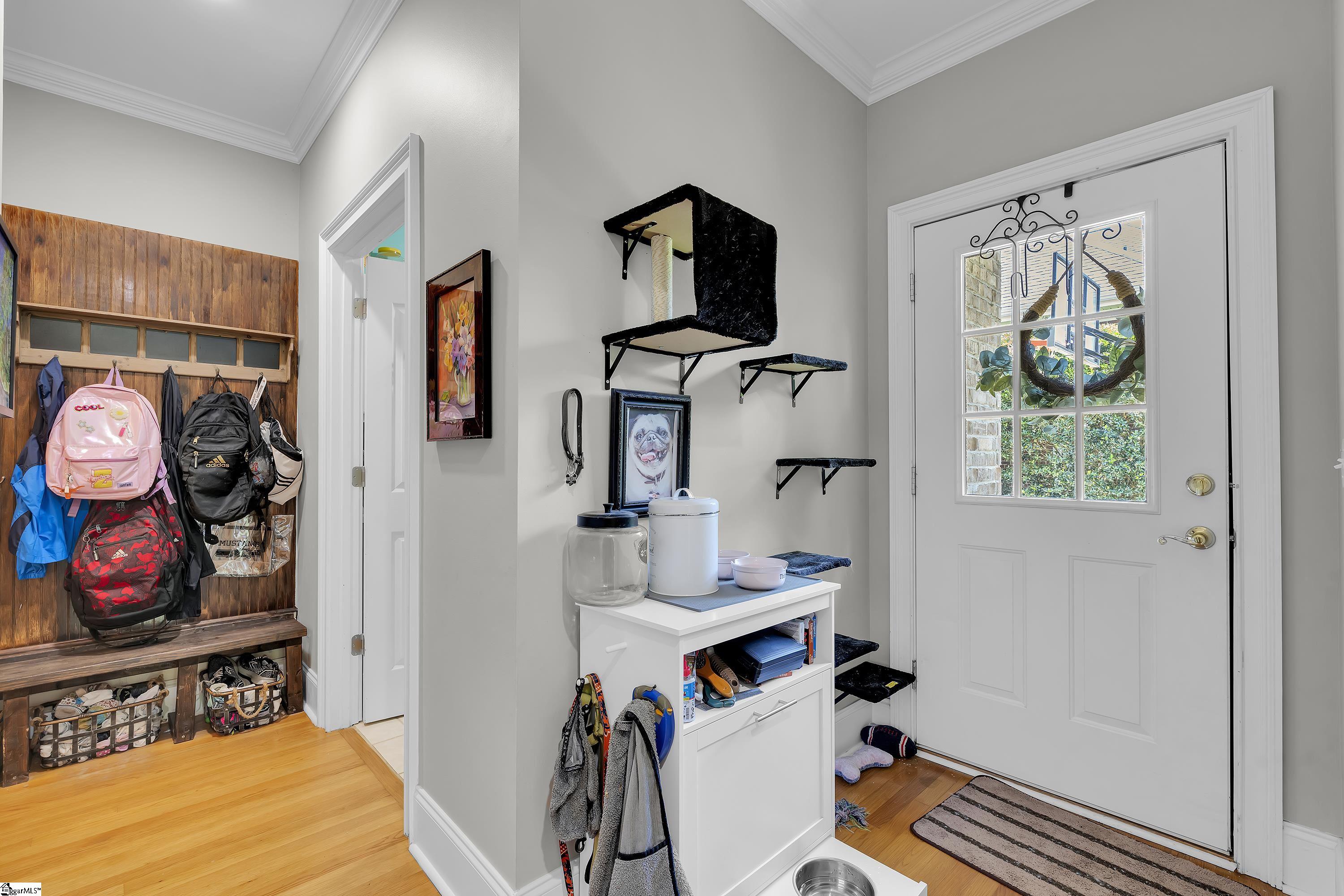 204 Parkside Drive Simpsonville, SC 29681