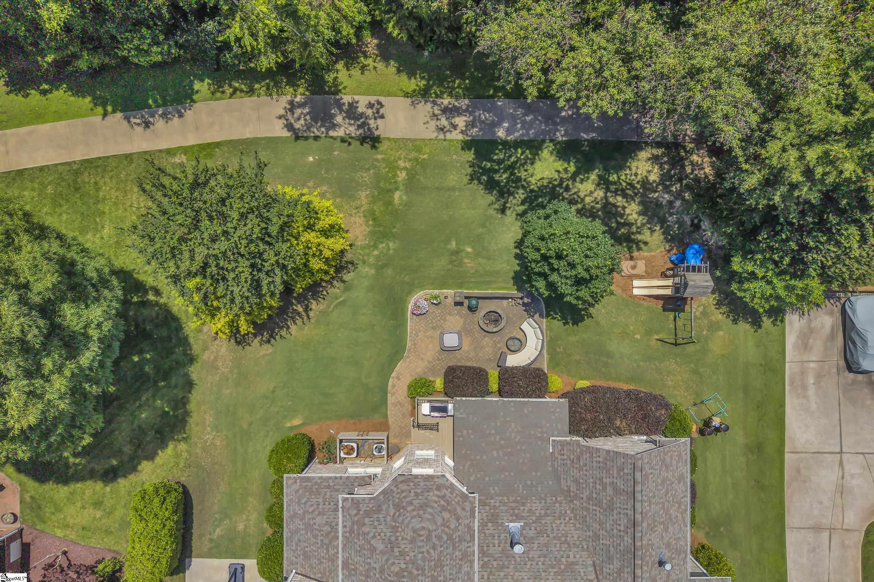 204 Parkside Drive Simpsonville, SC 29681