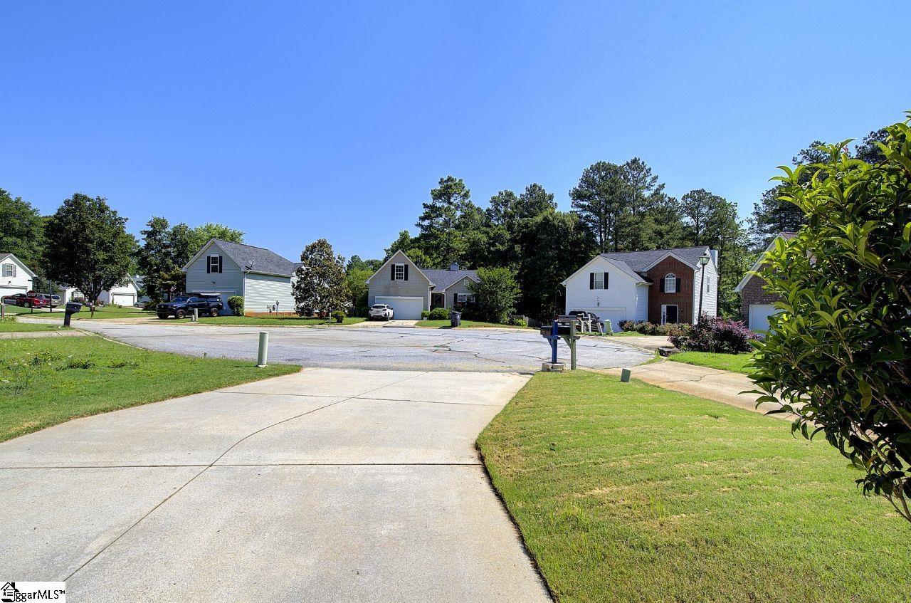 6 Headwater Court Simpsonville, SC 29680