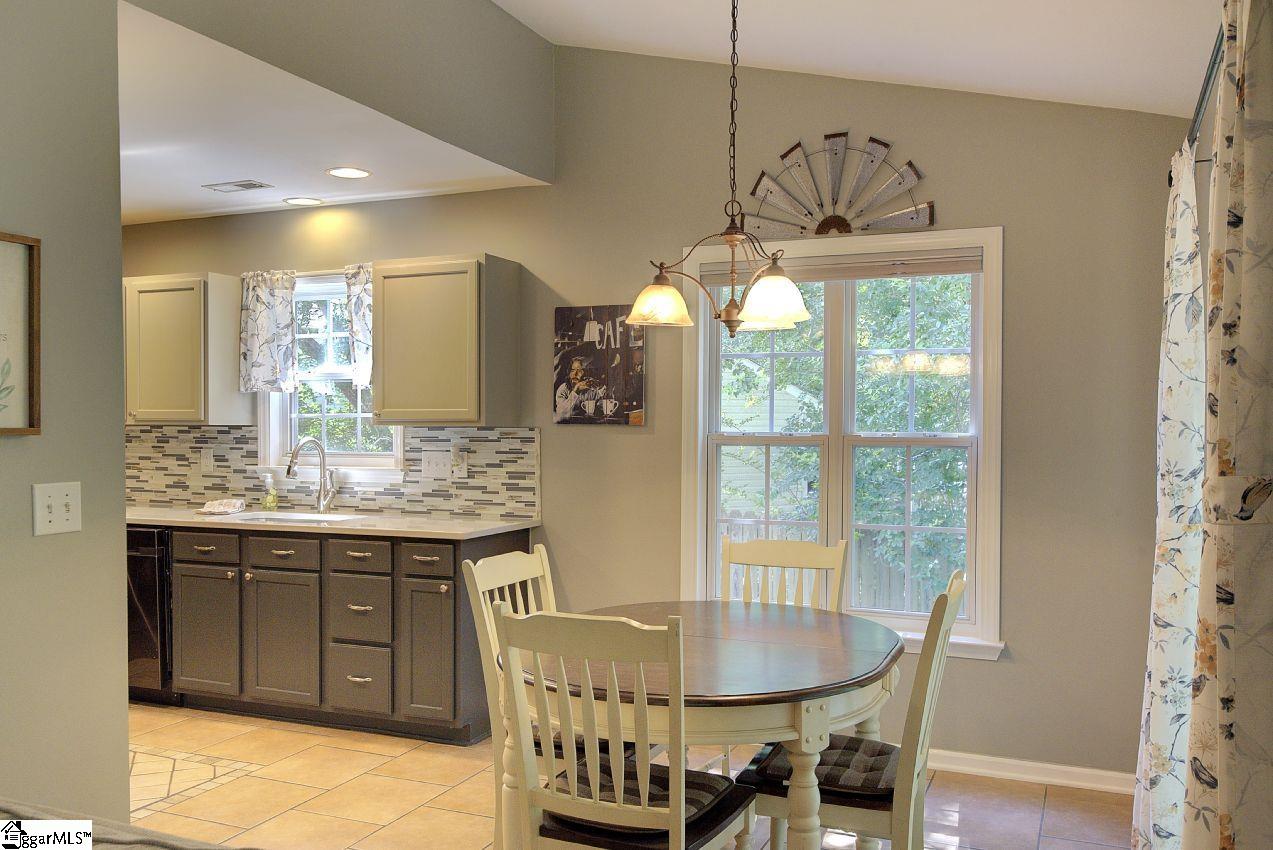 6 Headwater Court Simpsonville, SC 29680