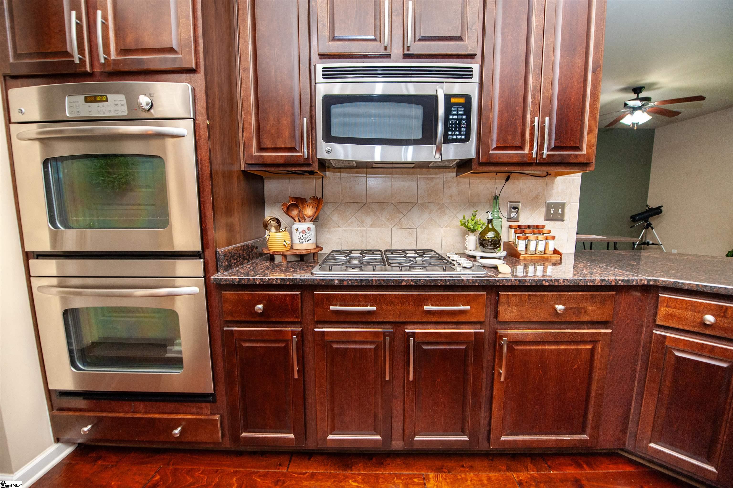30 Lazy Willow Drive Simpsonville, SC 29680