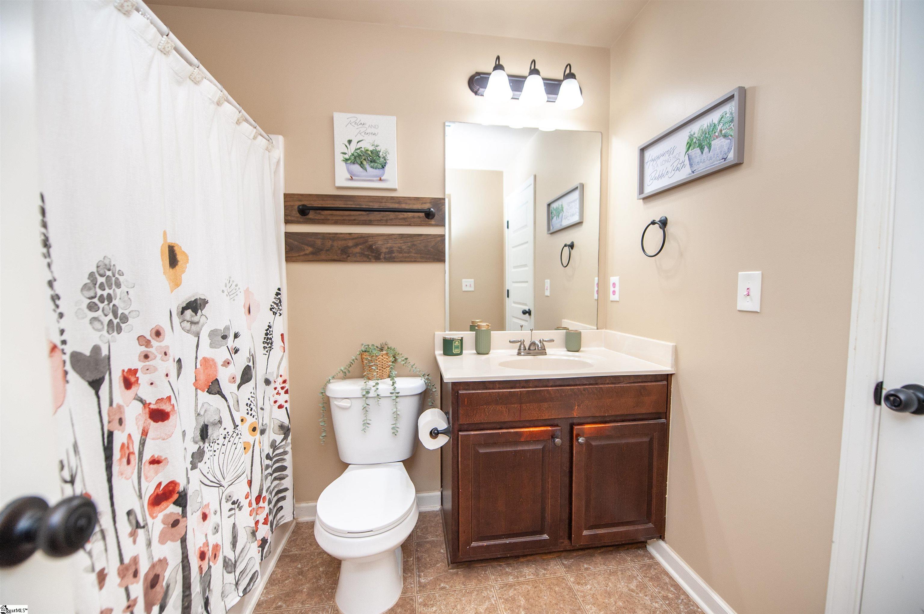 30 Lazy Willow Drive Simpsonville, SC 29680