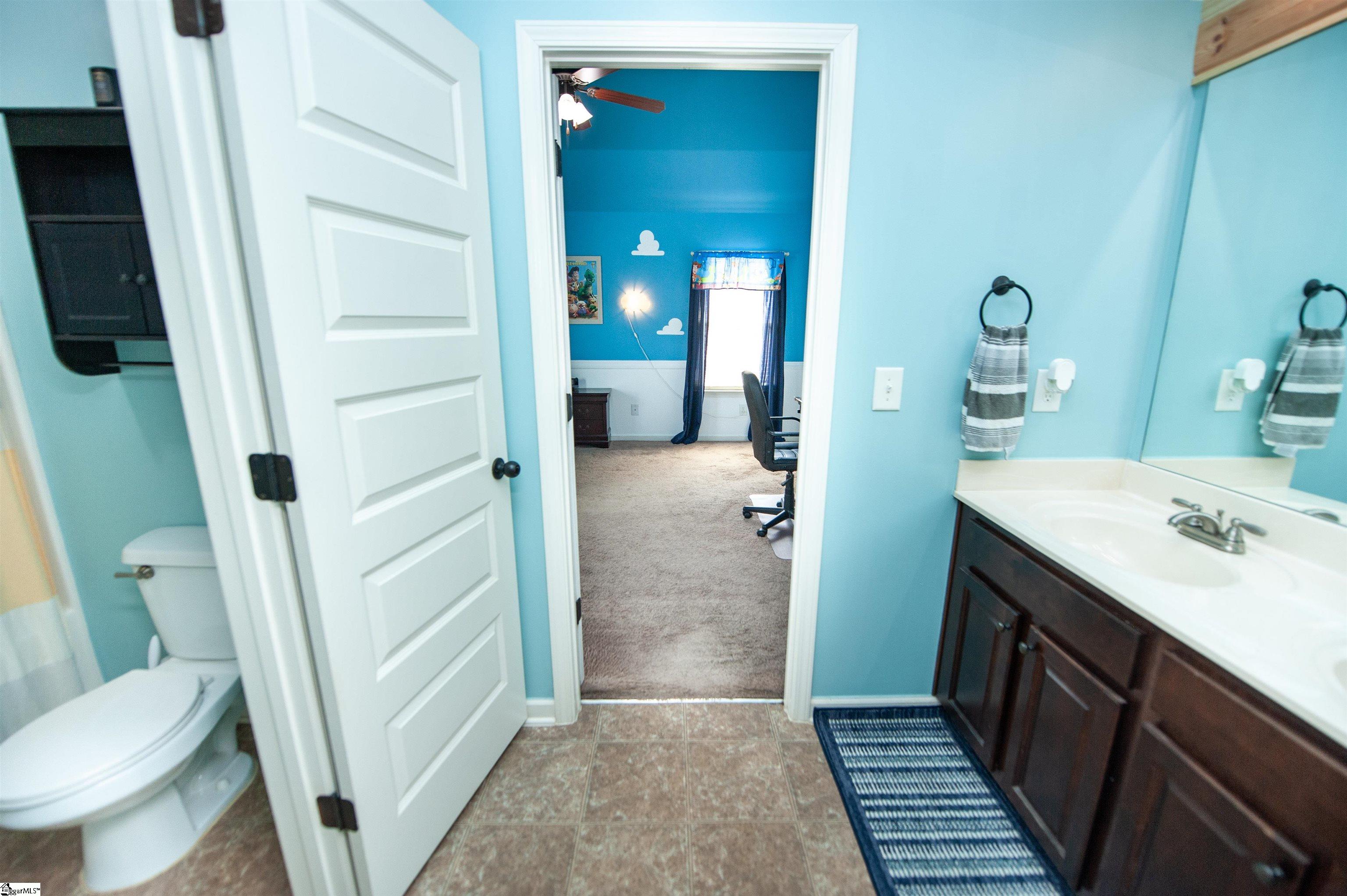 30 Lazy Willow Drive Simpsonville, SC 29680