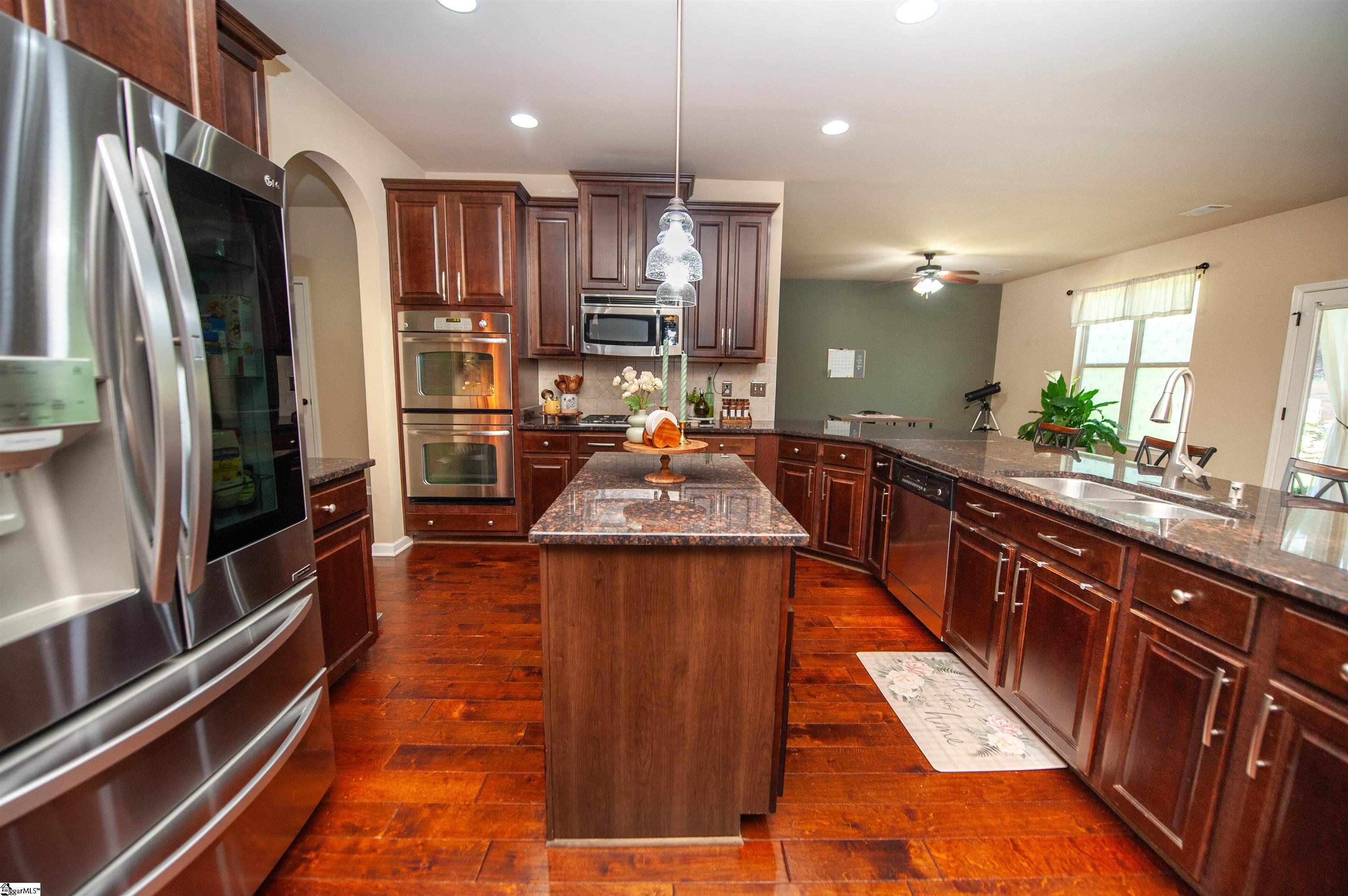 30 Lazy Willow Drive Simpsonville, SC 29680