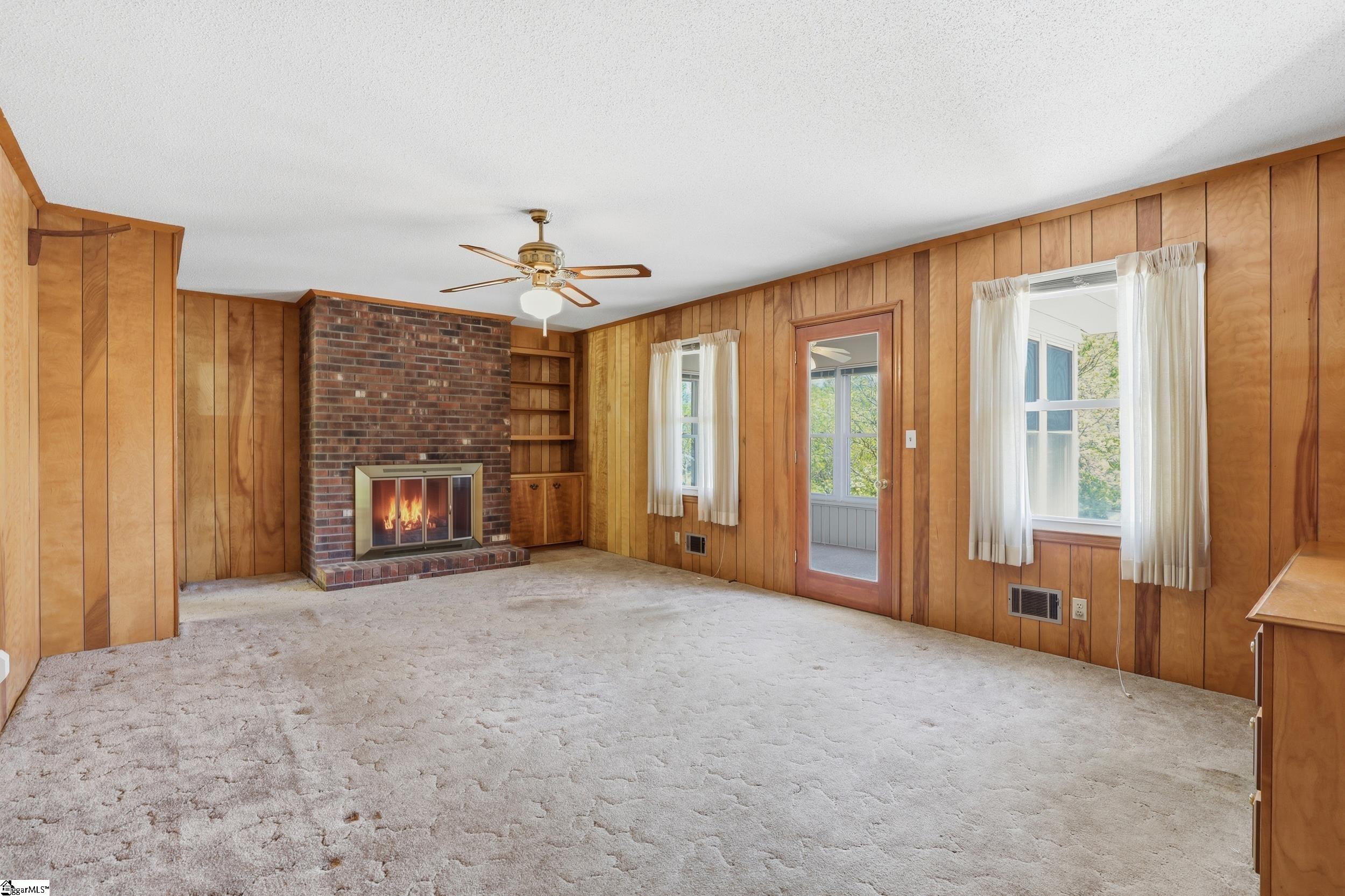 814 Mountain Vew Court Greer, SC 29651