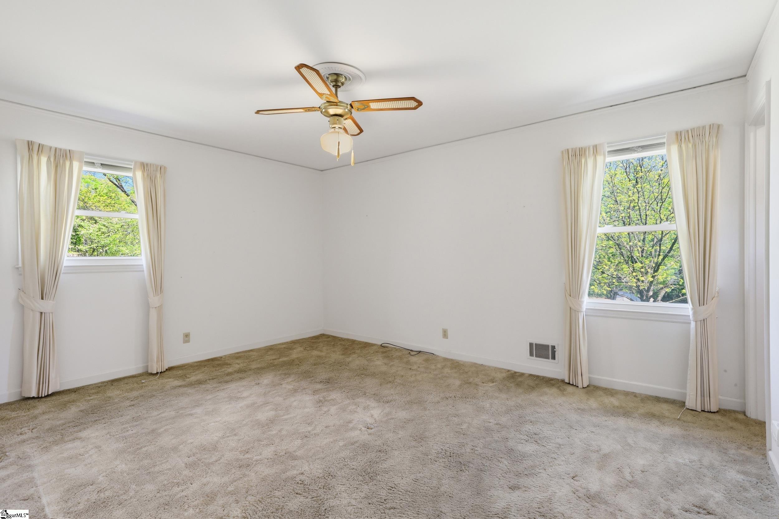814 Mountain Vew Court Greer, SC 29651