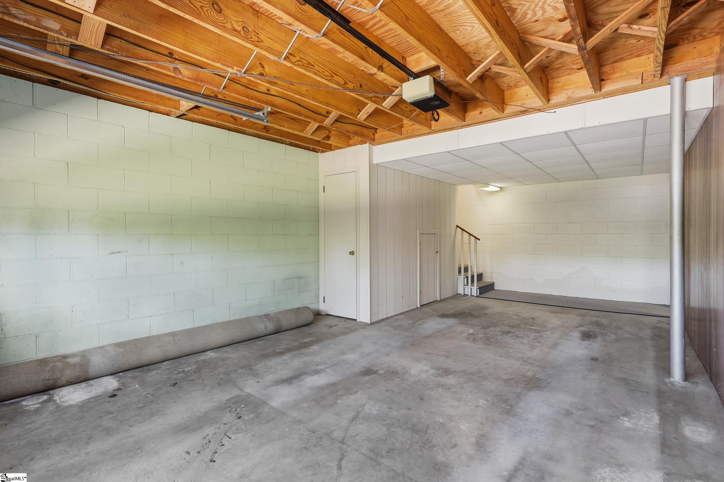 814 Mountain Vew Court Greer, SC 29651