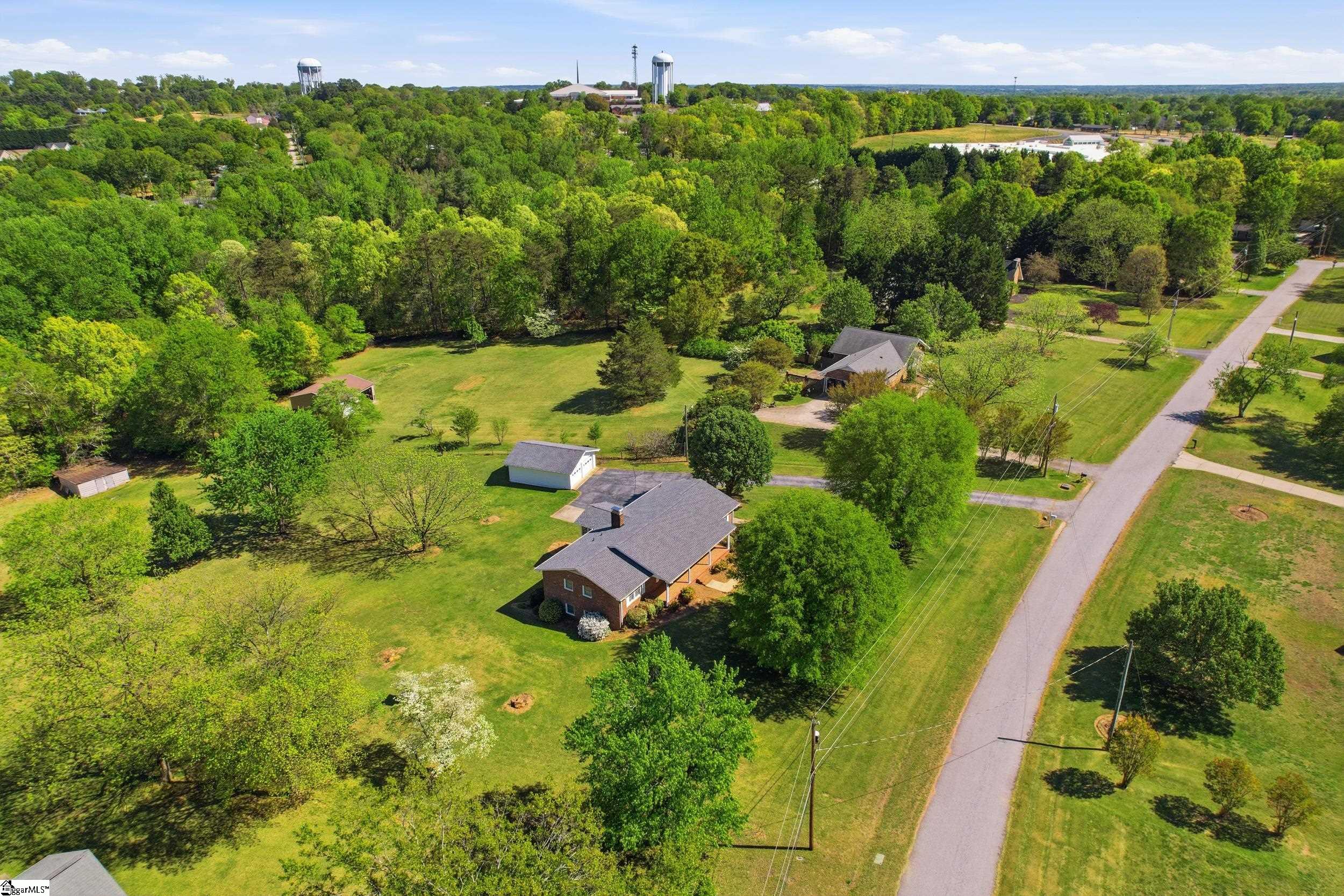 814 Mountain Vew Court Greer, SC 29651