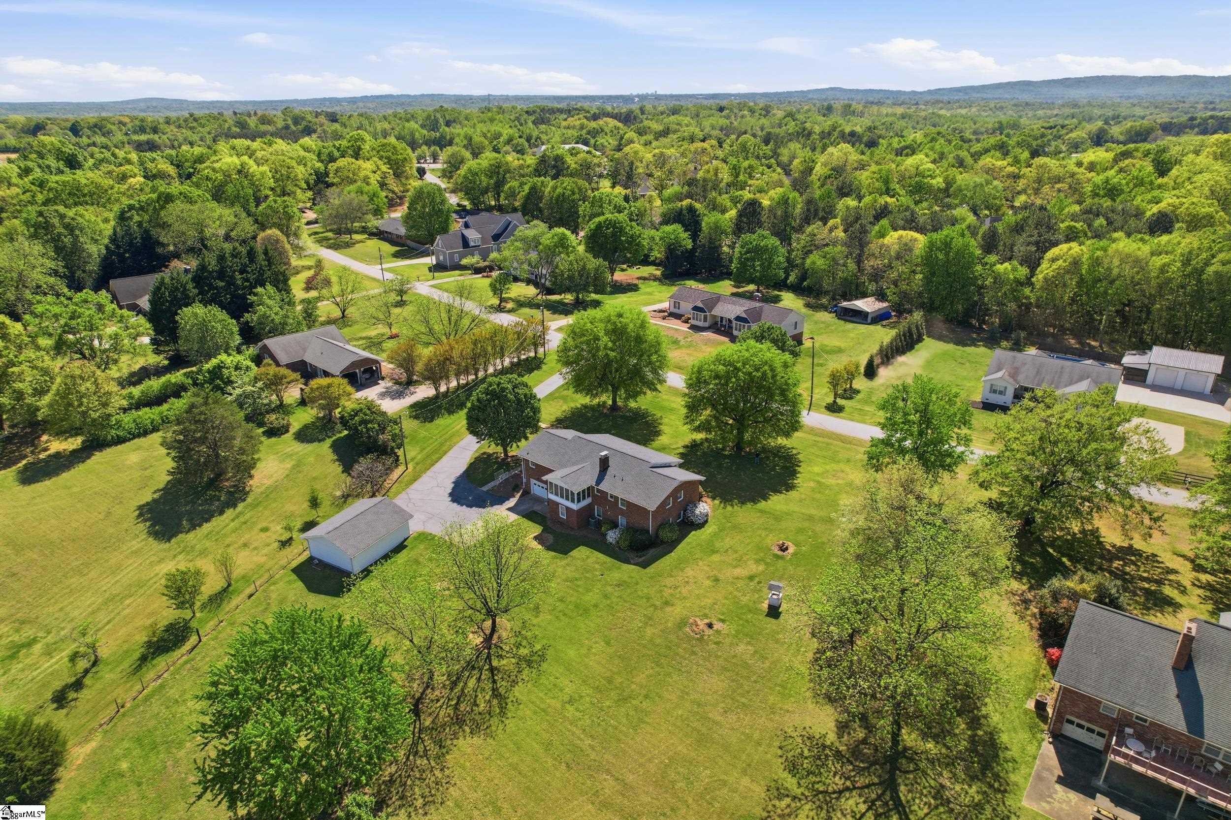 814 Mountain Vew Court Greer, SC 29651