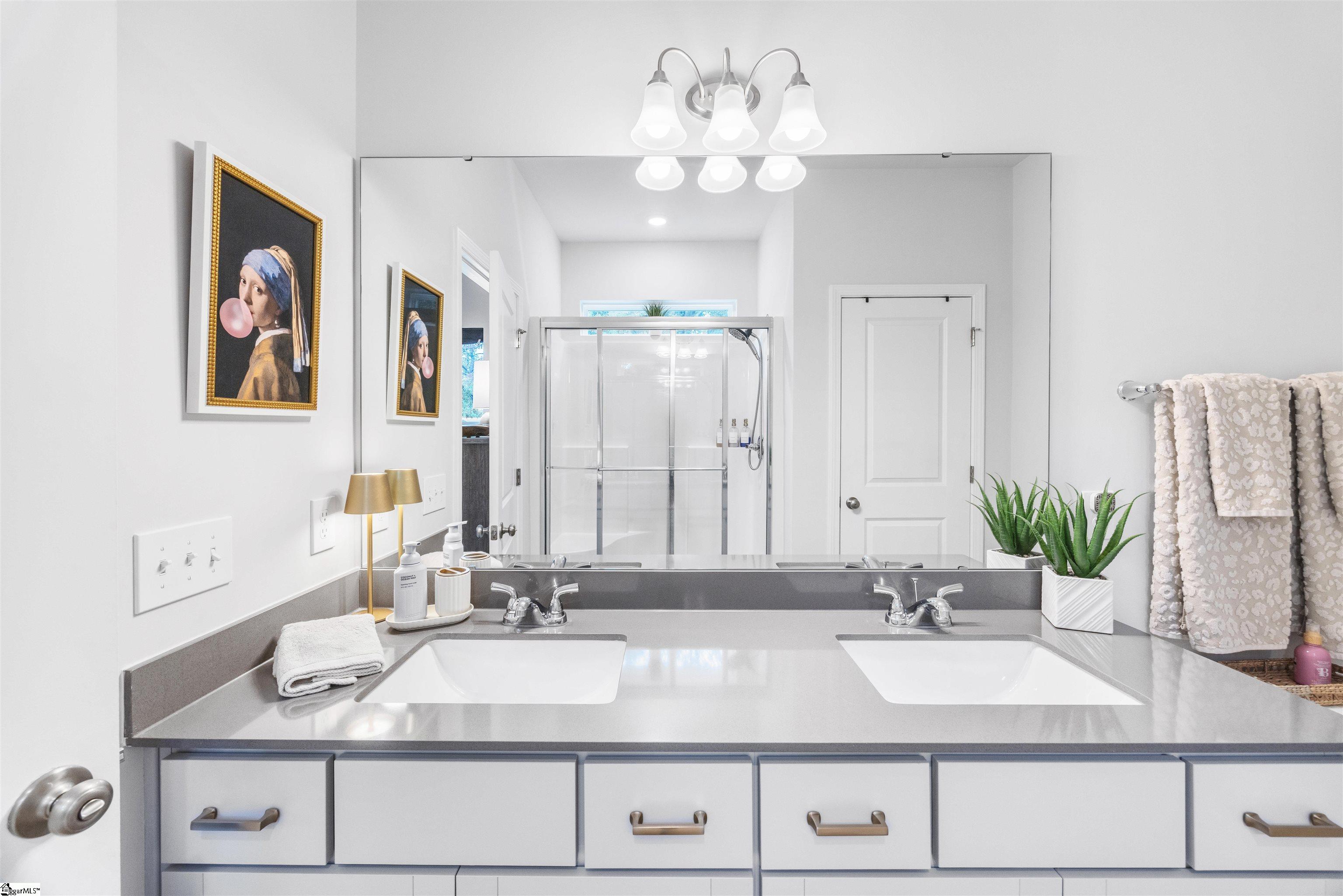 2061 Mayfair Mill Avenue Spartanburg, SC 29301