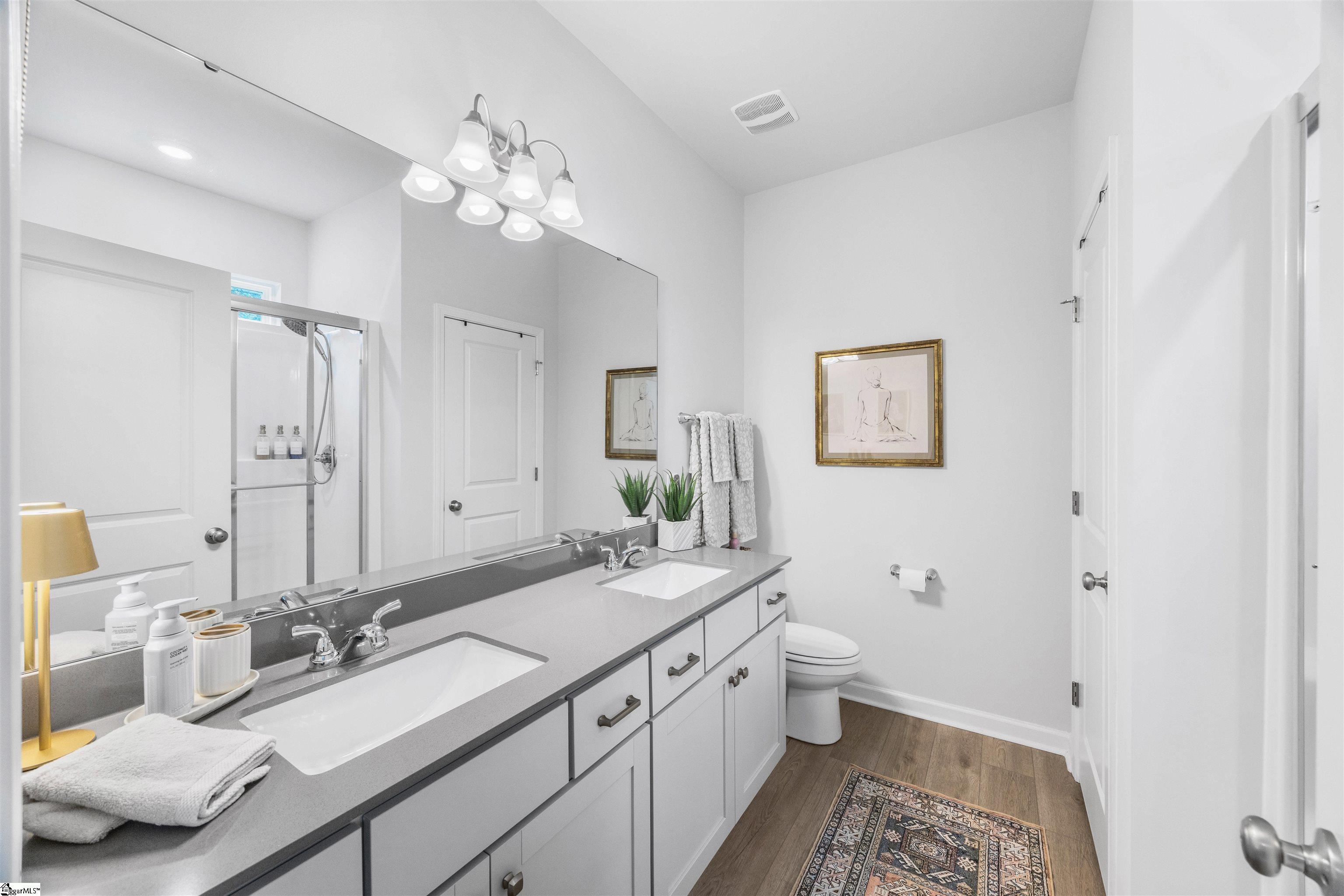 2061 Mayfair Mill Avenue Spartanburg, SC 29301