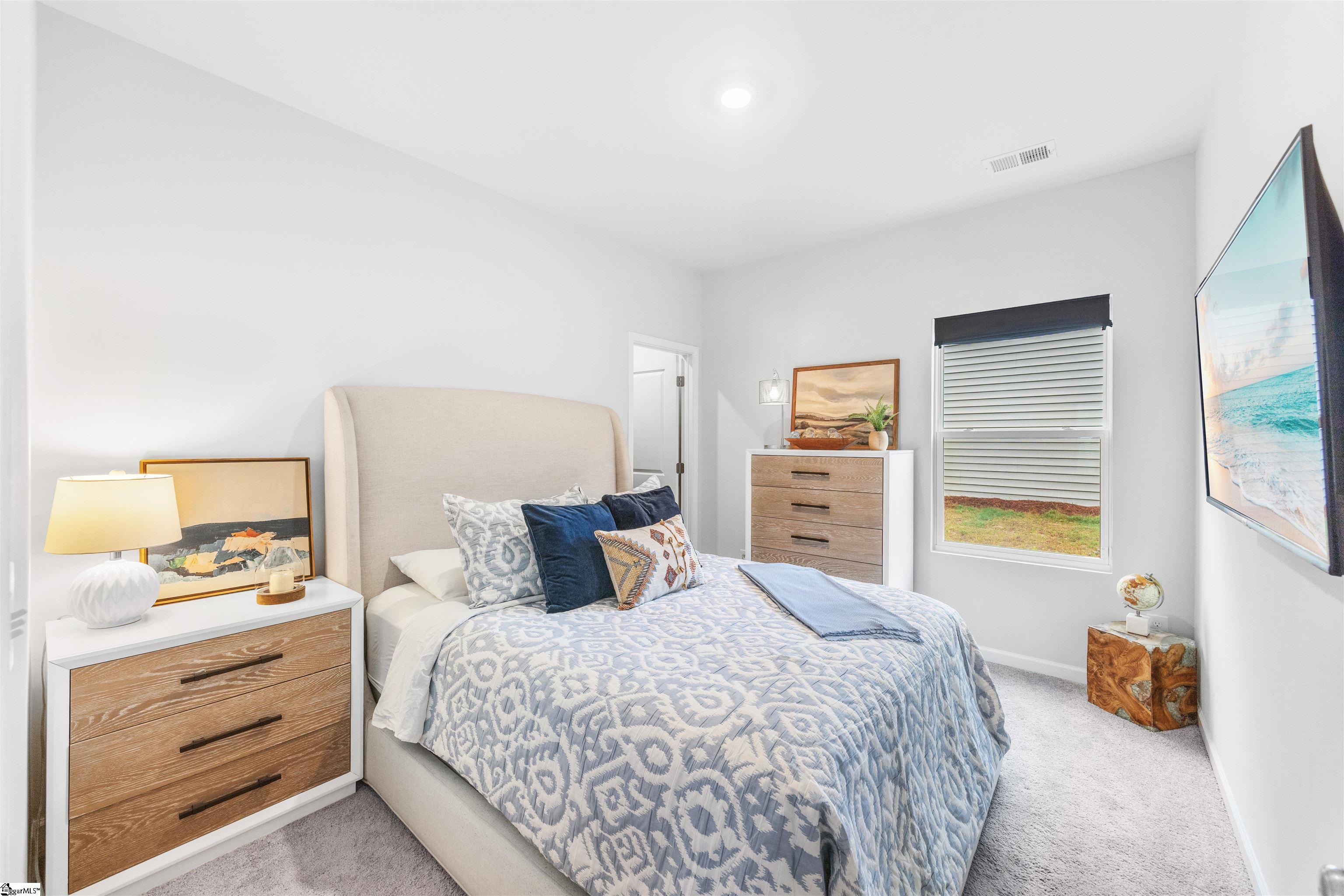 2061 Mayfair Mill Avenue Spartanburg, SC 29301