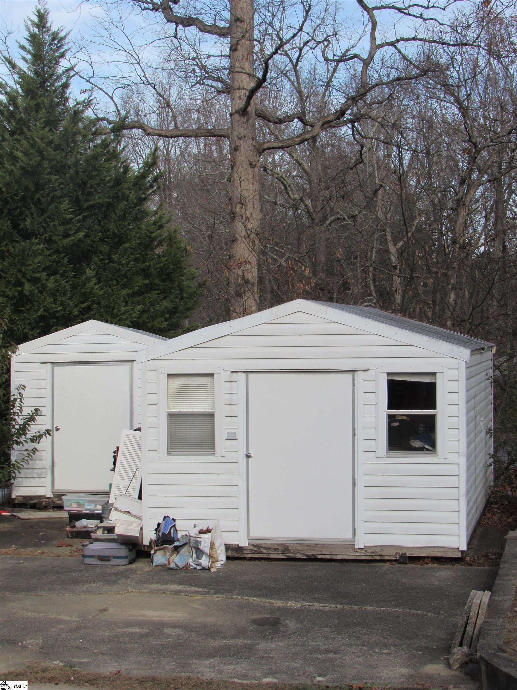 9 Pembroke Lane Taylors, SC 29687