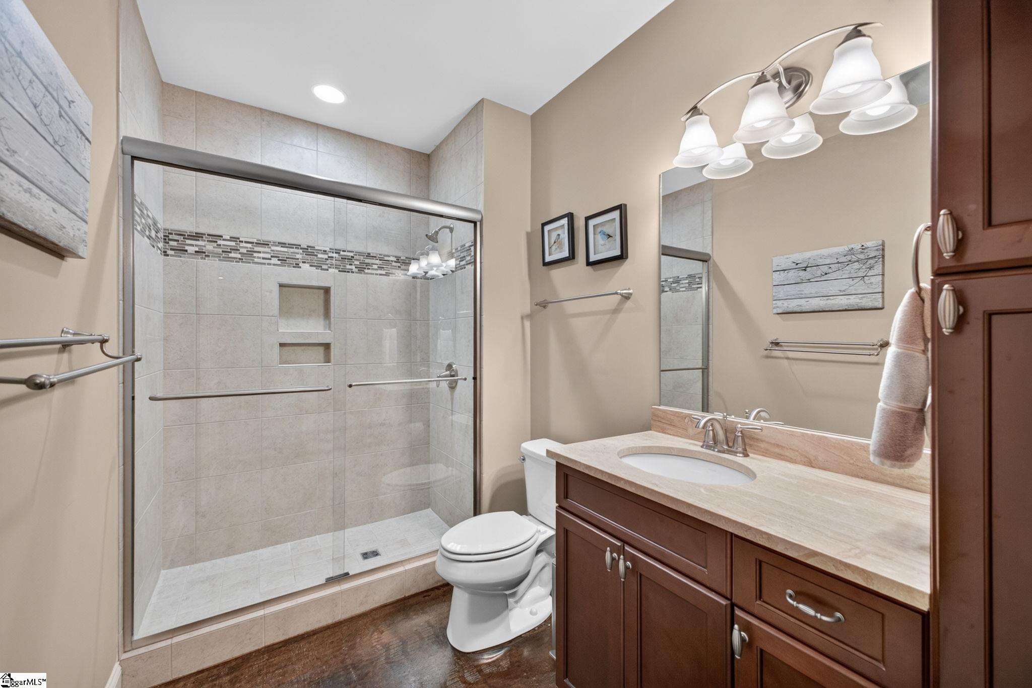 121 Stanridge Court Easley, SC 29640