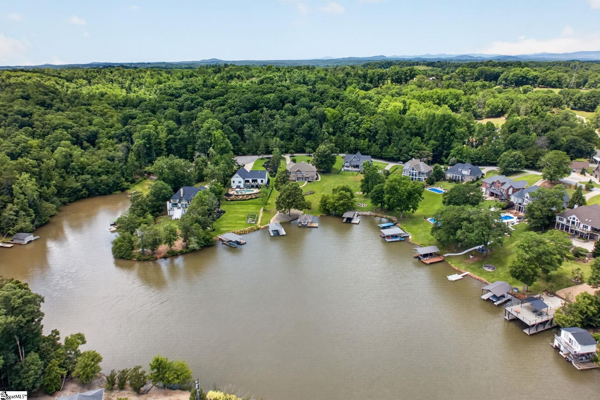 121 Stanridge Court Easley, SC 29640