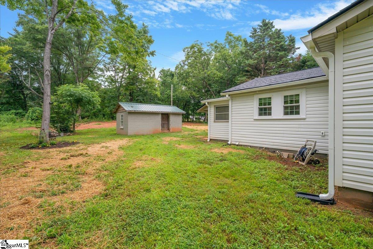 174 Holliday Road Six Mile, SC 29682