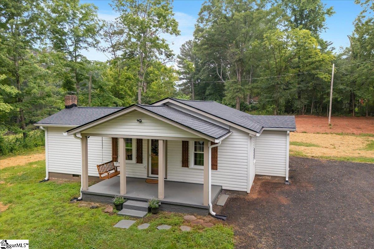 174 Holliday Road Six Mile, SC 29682