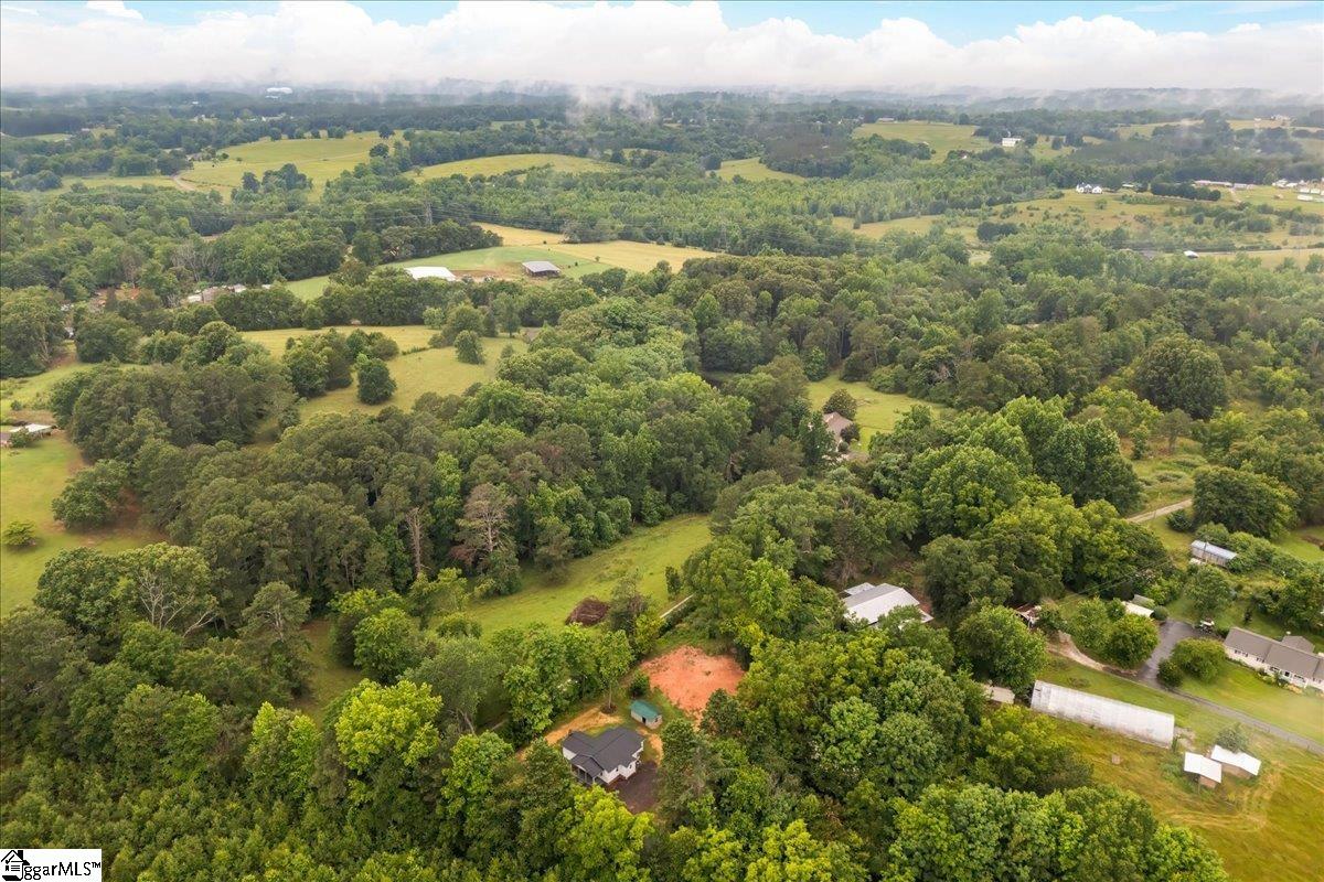 174 Holliday Road Six Mile, SC 29682