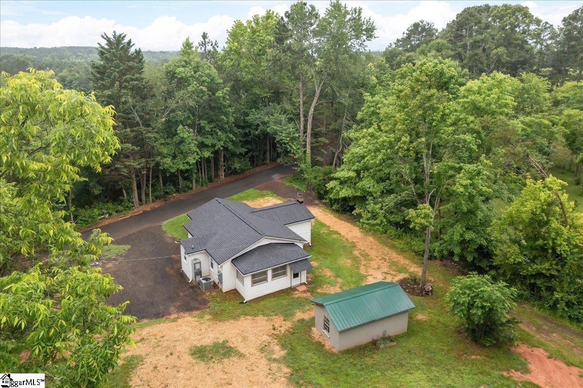 174 Holliday Road Six Mile, SC 29682