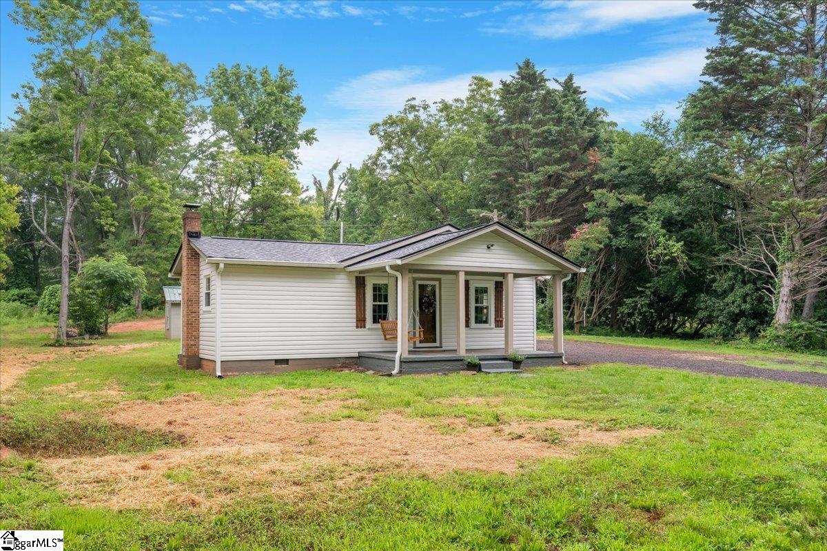 174 Holliday Road Six Mile, SC 29682