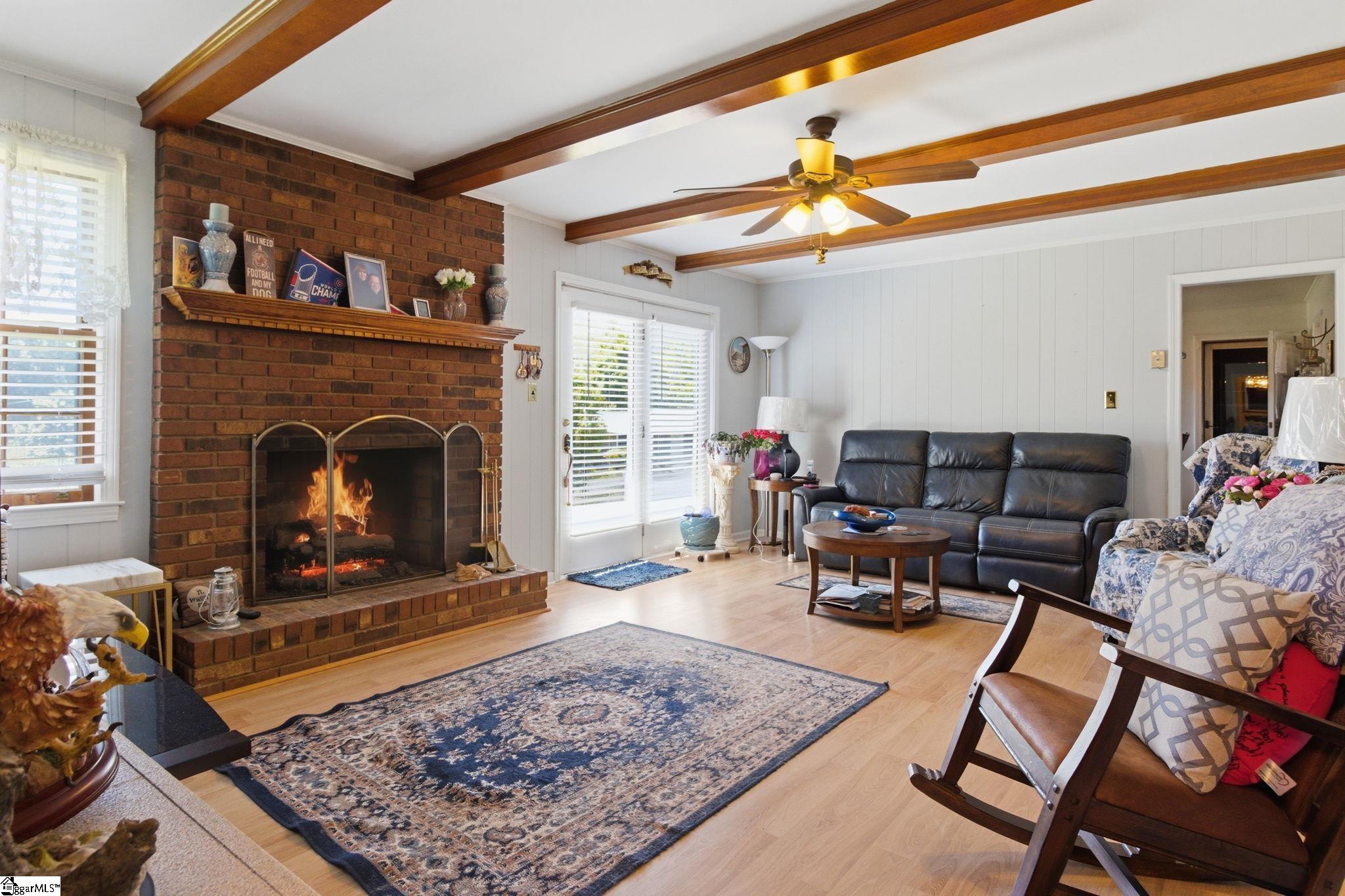 2 Elkhorn Drive Greenville, SC 29617-7425