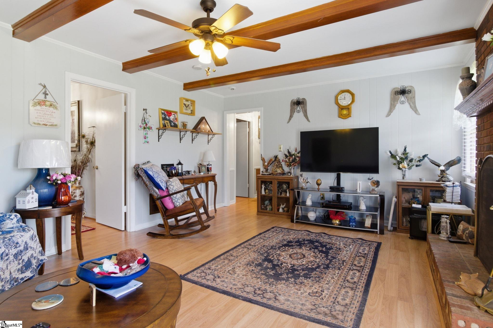 2 Elkhorn Drive Greenville, SC 29617-7425
