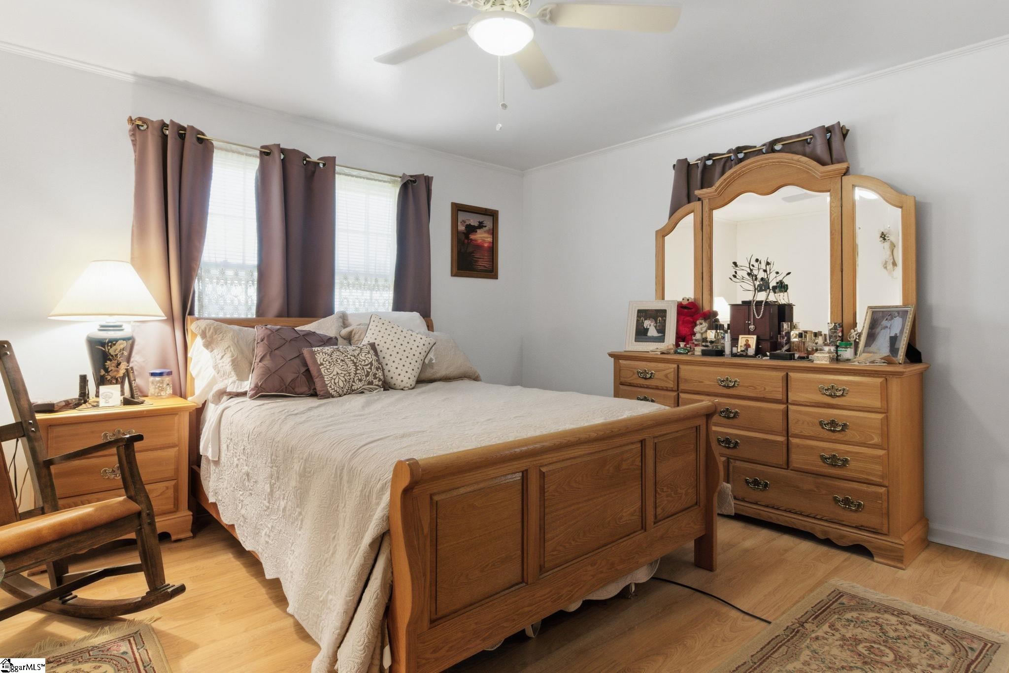 2 Elkhorn Drive Greenville, SC 29617-7425