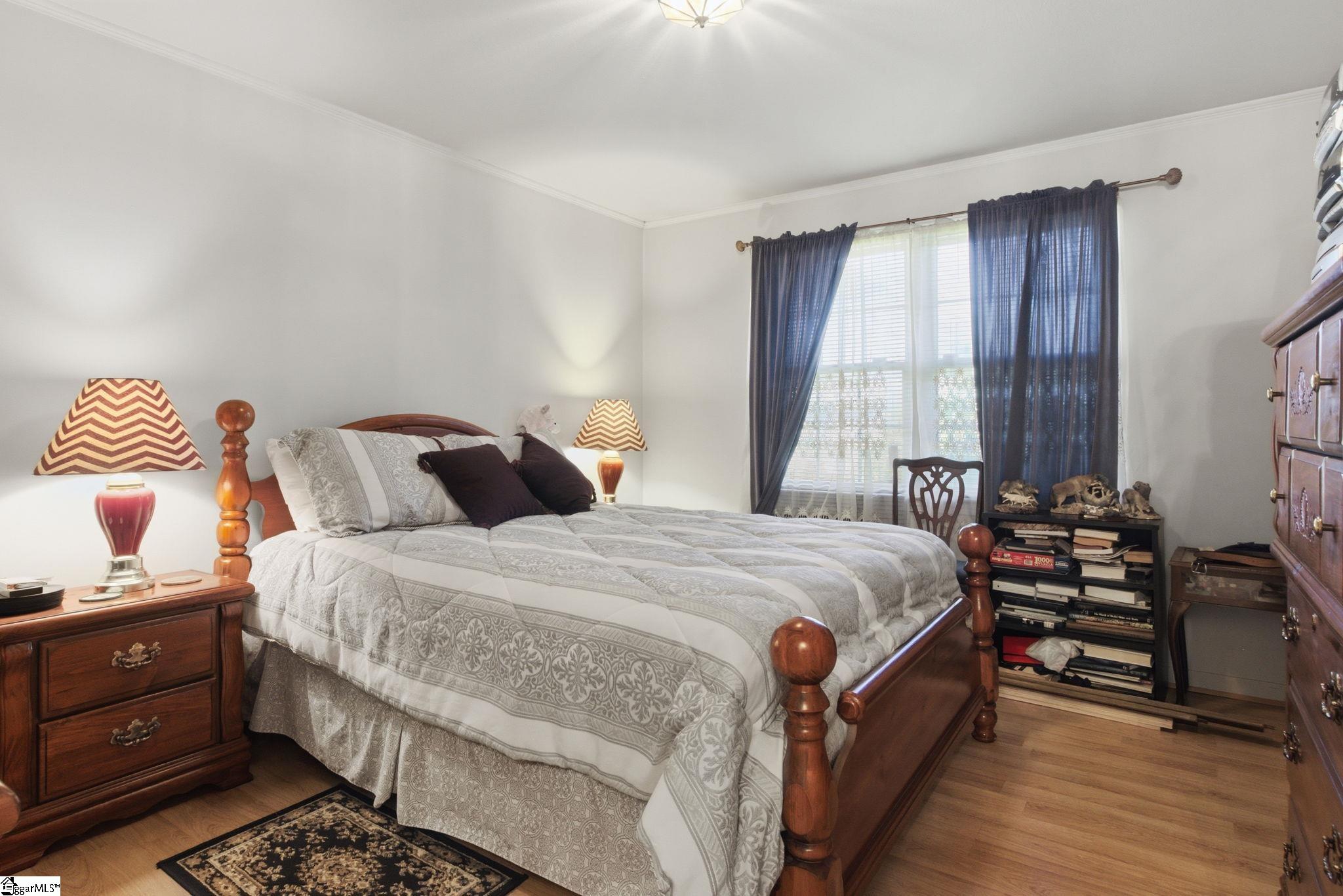 2 Elkhorn Drive Greenville, SC 29617-7425