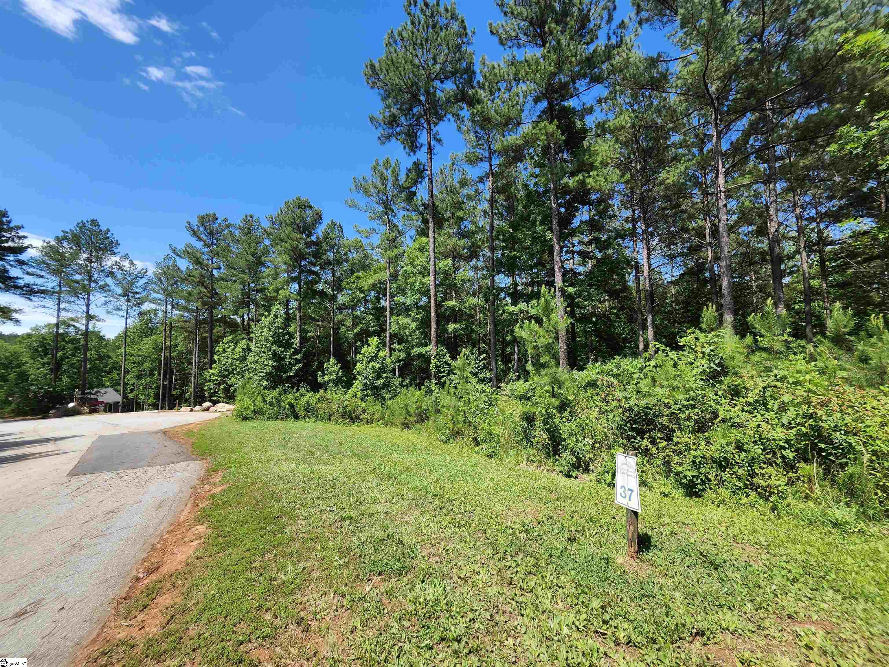 High Hampton Road UNIT Lot 37 Highland Shores at Keowee Salem, SC 29676