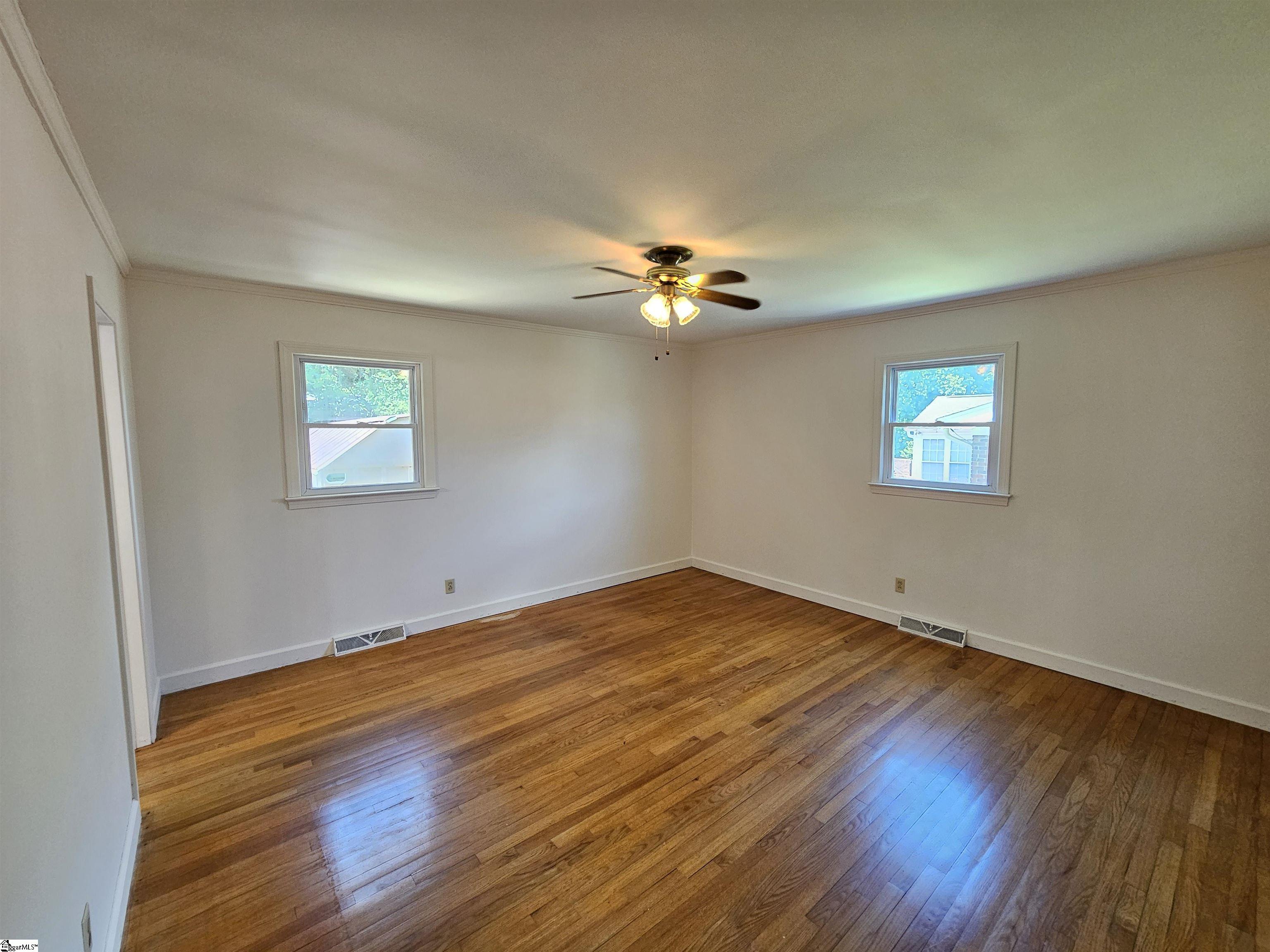 233 Balfer Drive Greenville, SC 29615