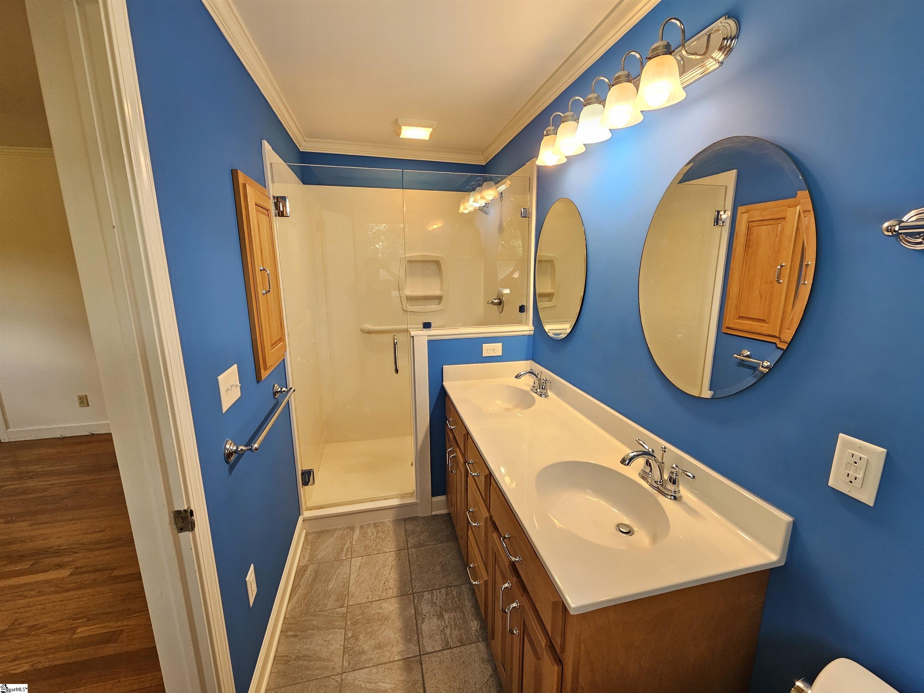 233 Balfer Drive Greenville, SC 29615