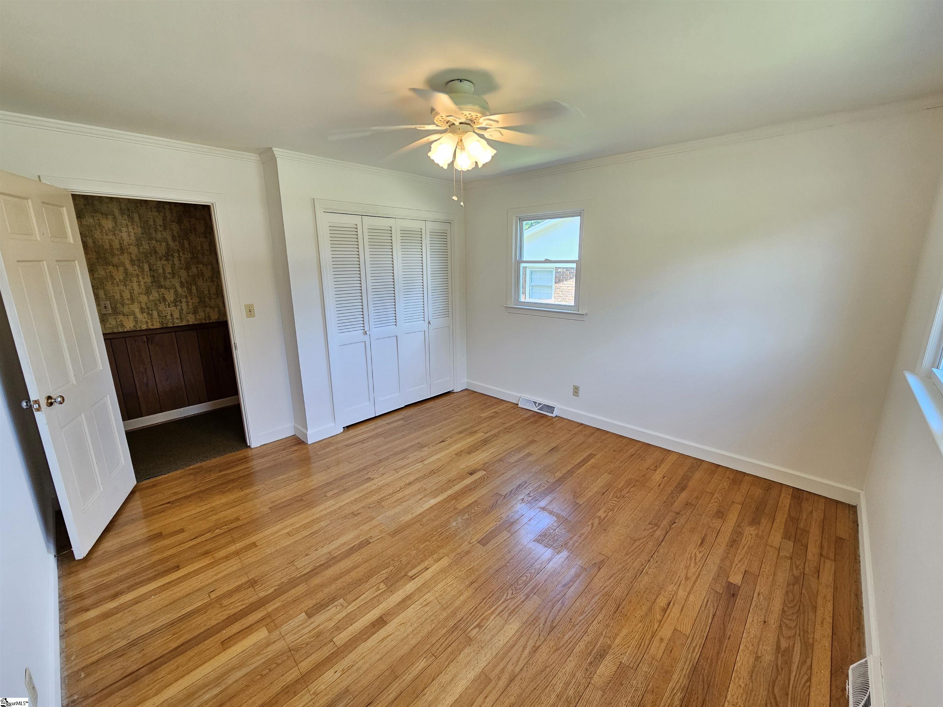 233 Balfer Drive Greenville, SC 29615
