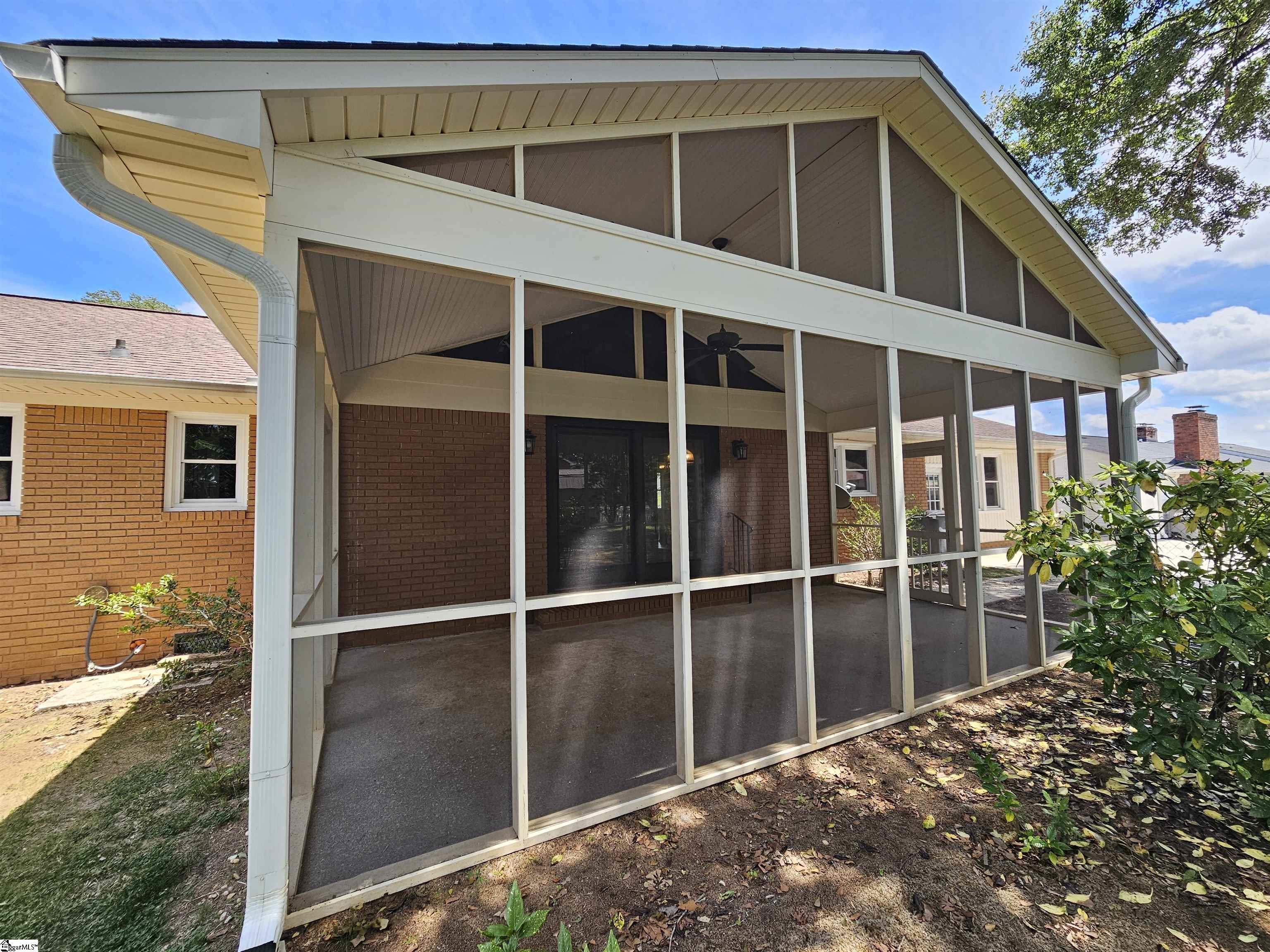 233 Balfer Drive Greenville, SC 29615
