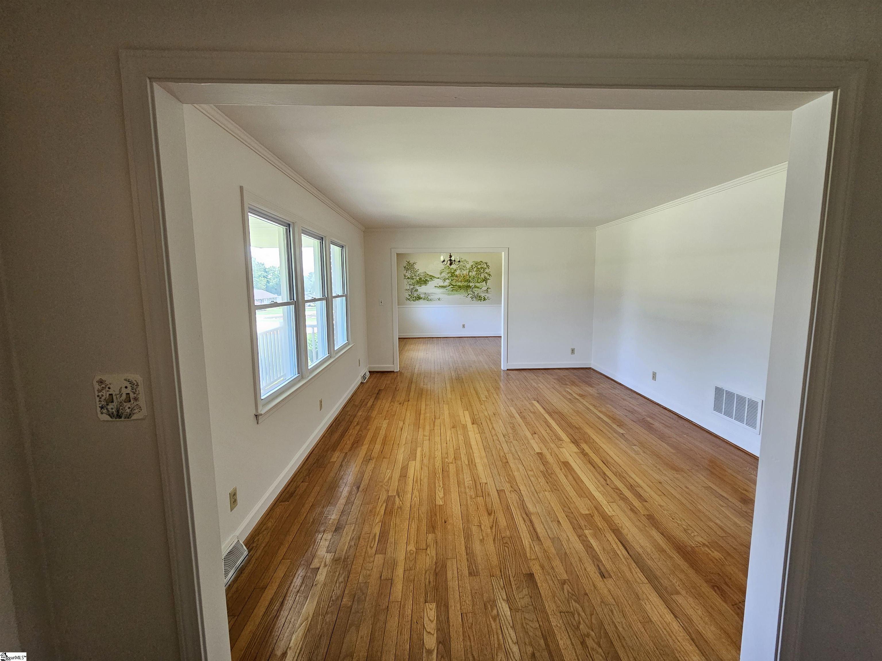 233 Balfer Drive Greenville, SC 29615