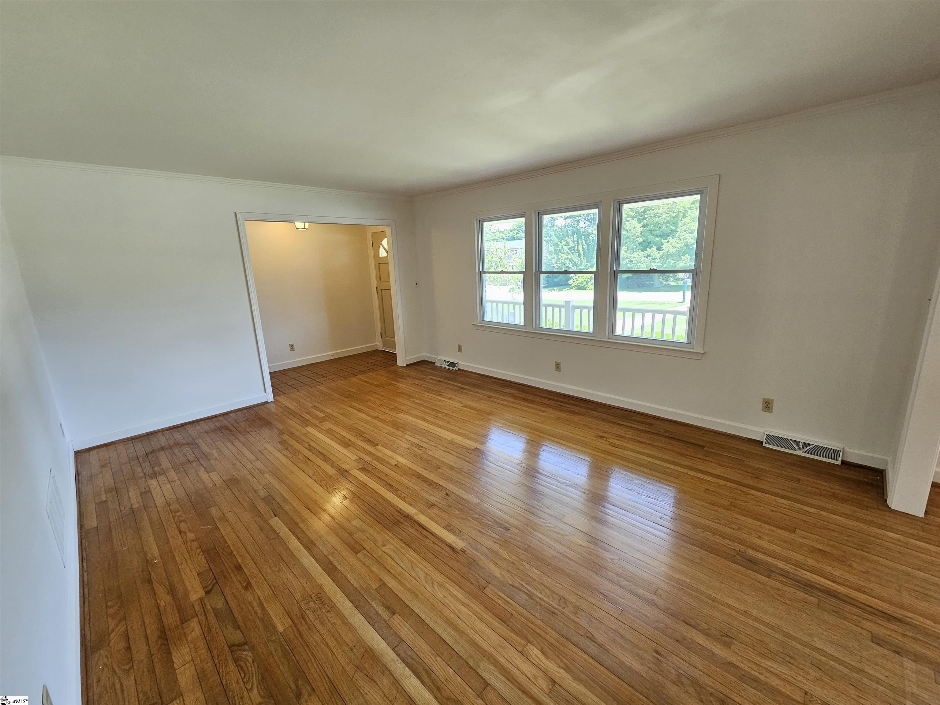 233 Balfer Drive Greenville, SC 29615