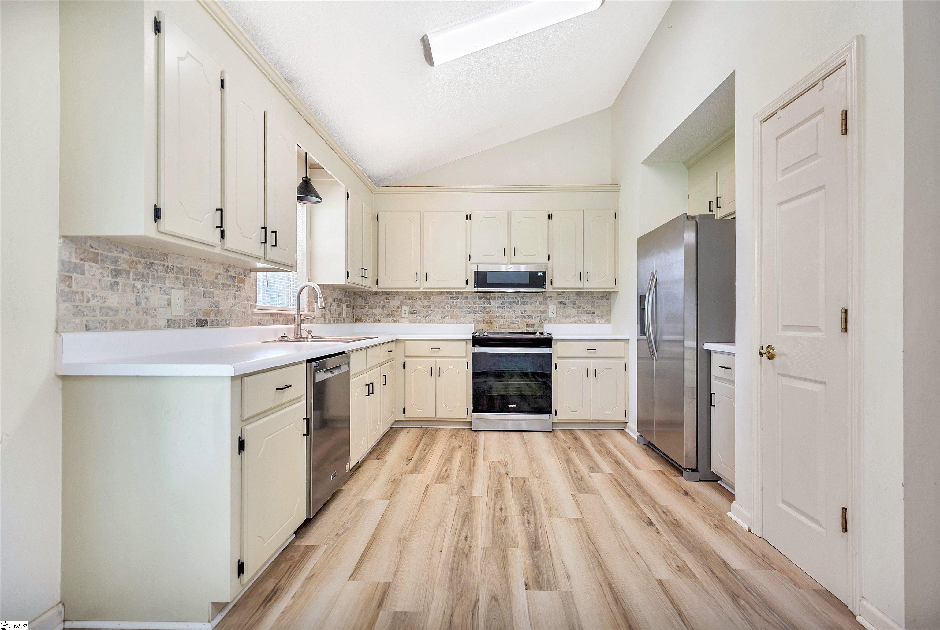 1950 Shackleburg Road Anderson, SC 29621