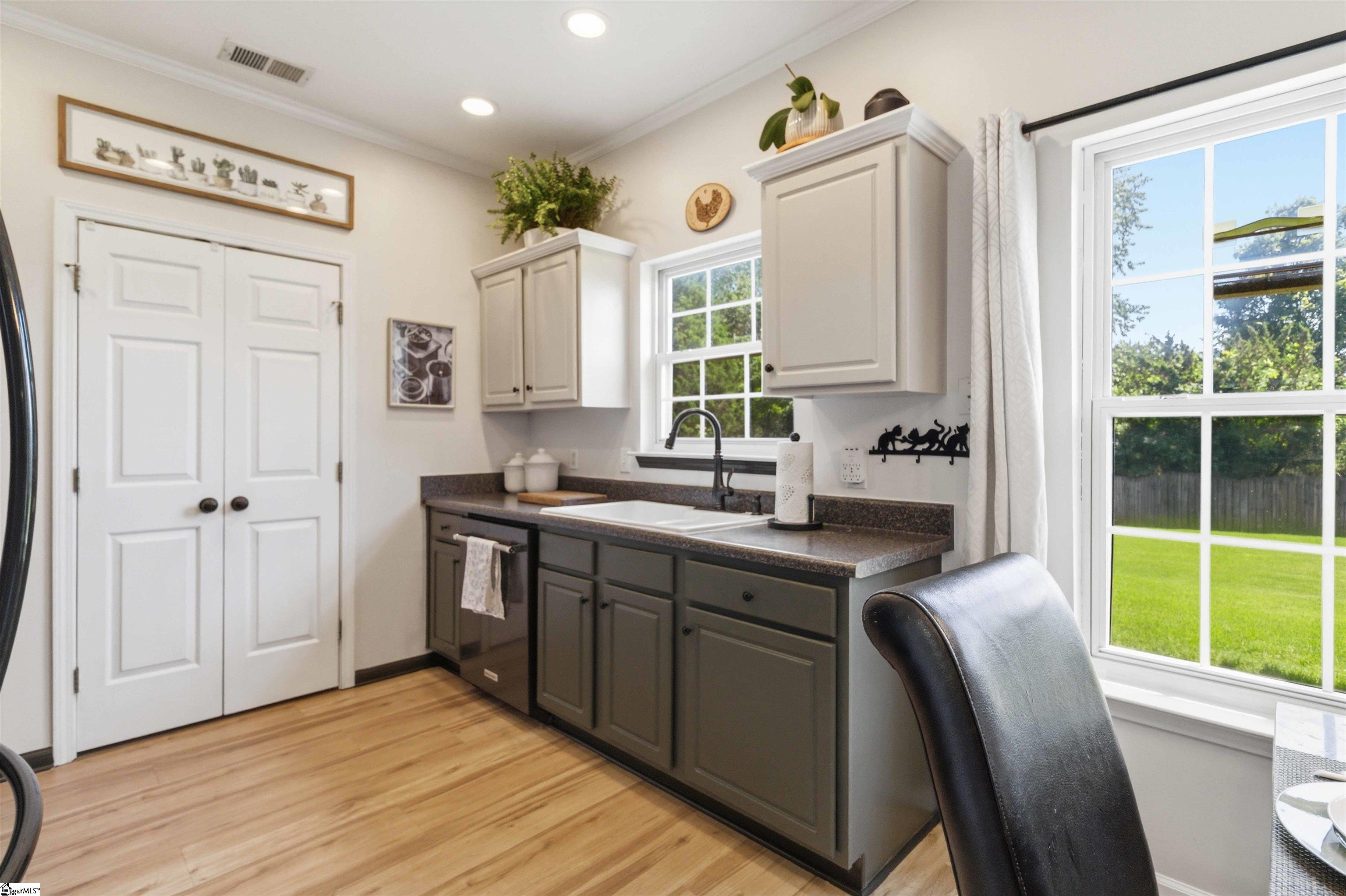 226 Glen Crest Drive Moore, SC 29369
