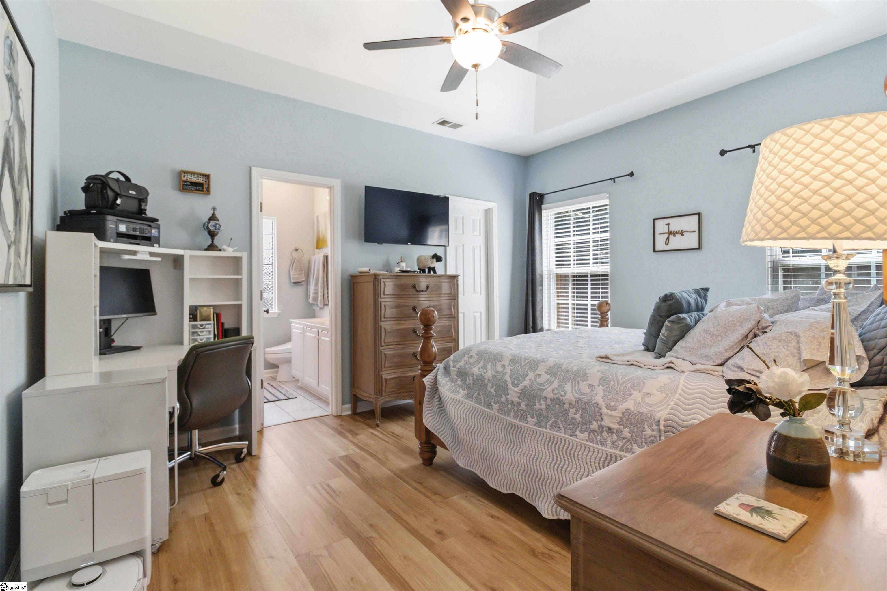 226 Glen Crest Drive Moore, SC 29369